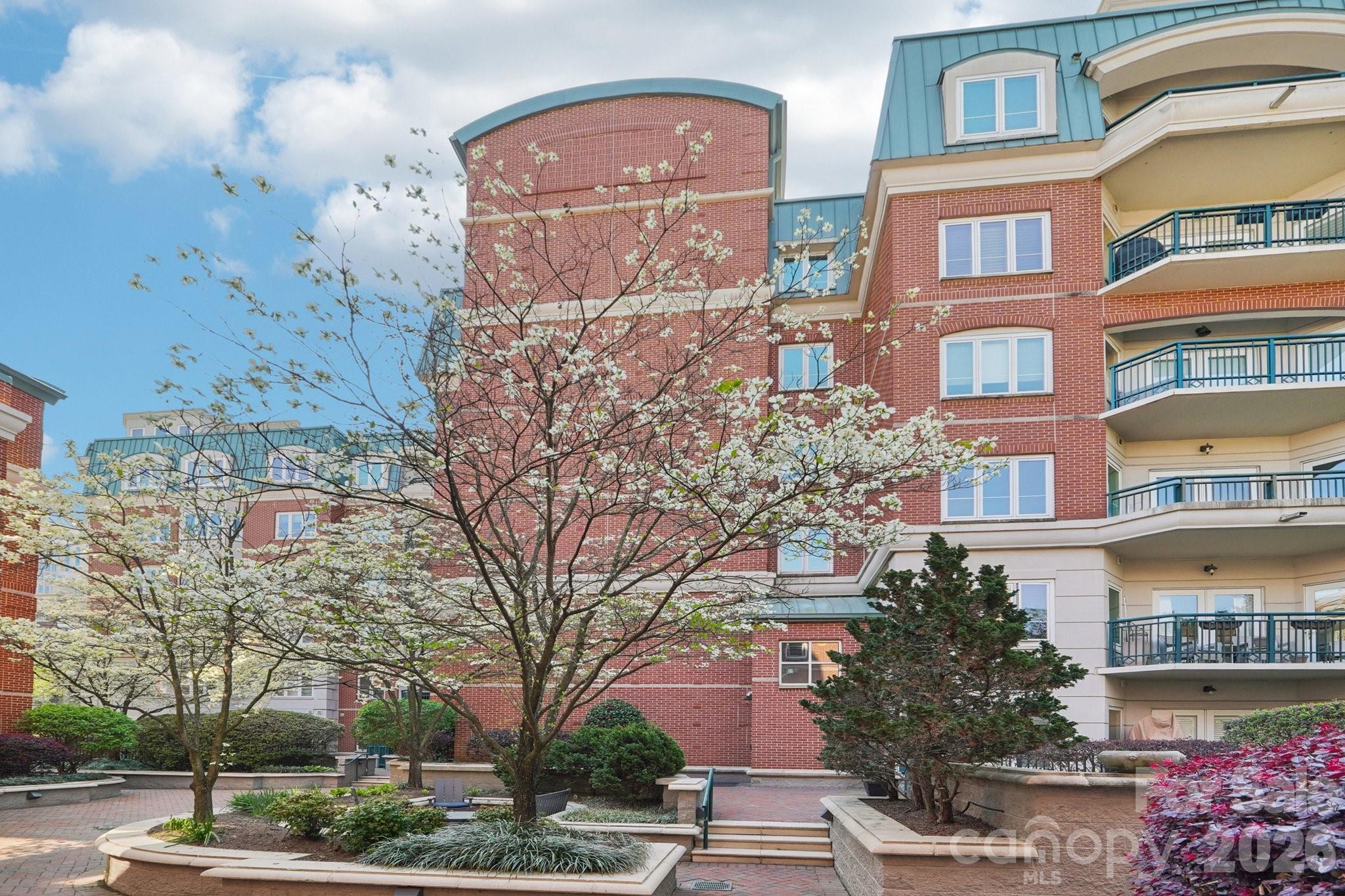 Jefferson Square - Residential
