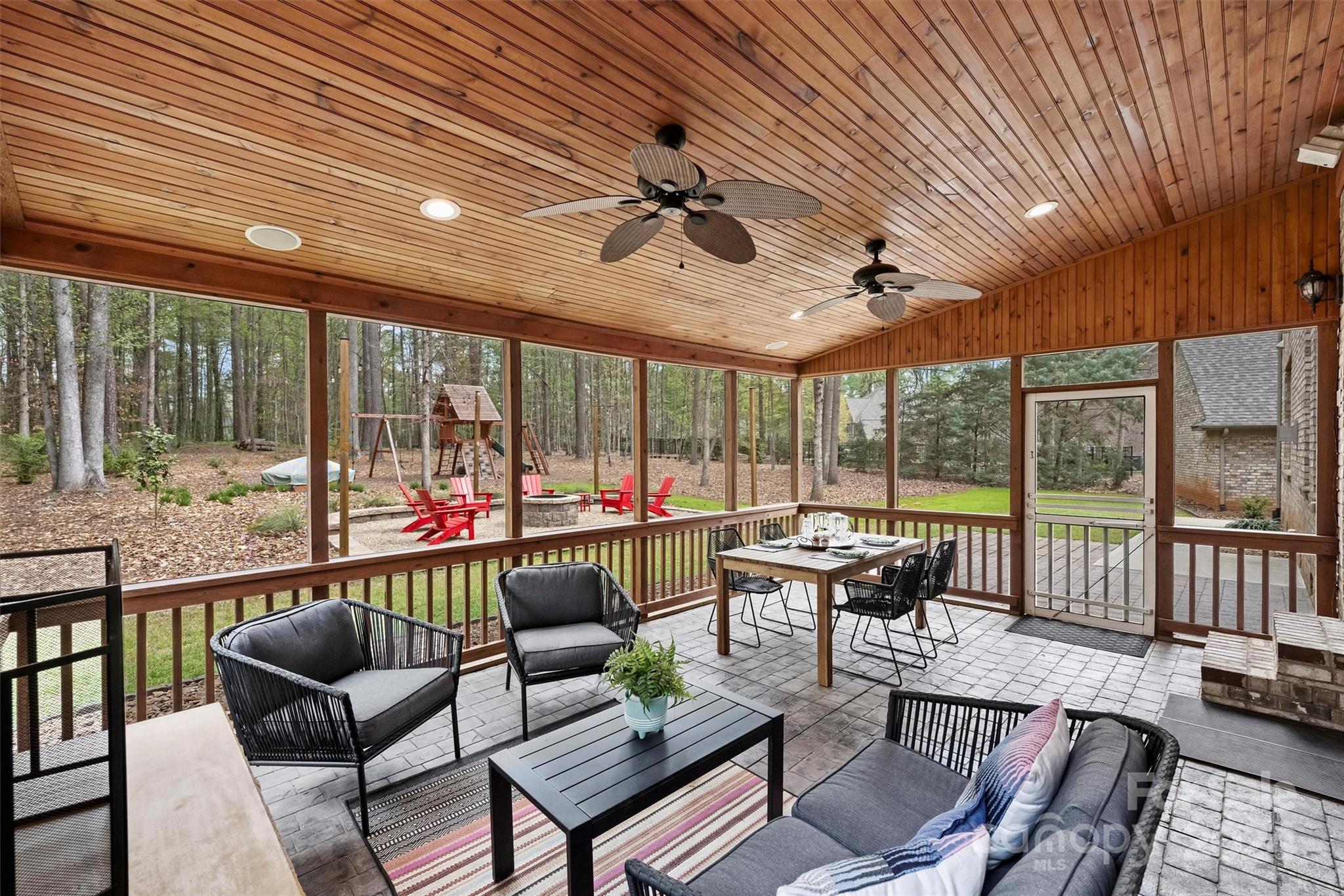 Heron Cove - Residential