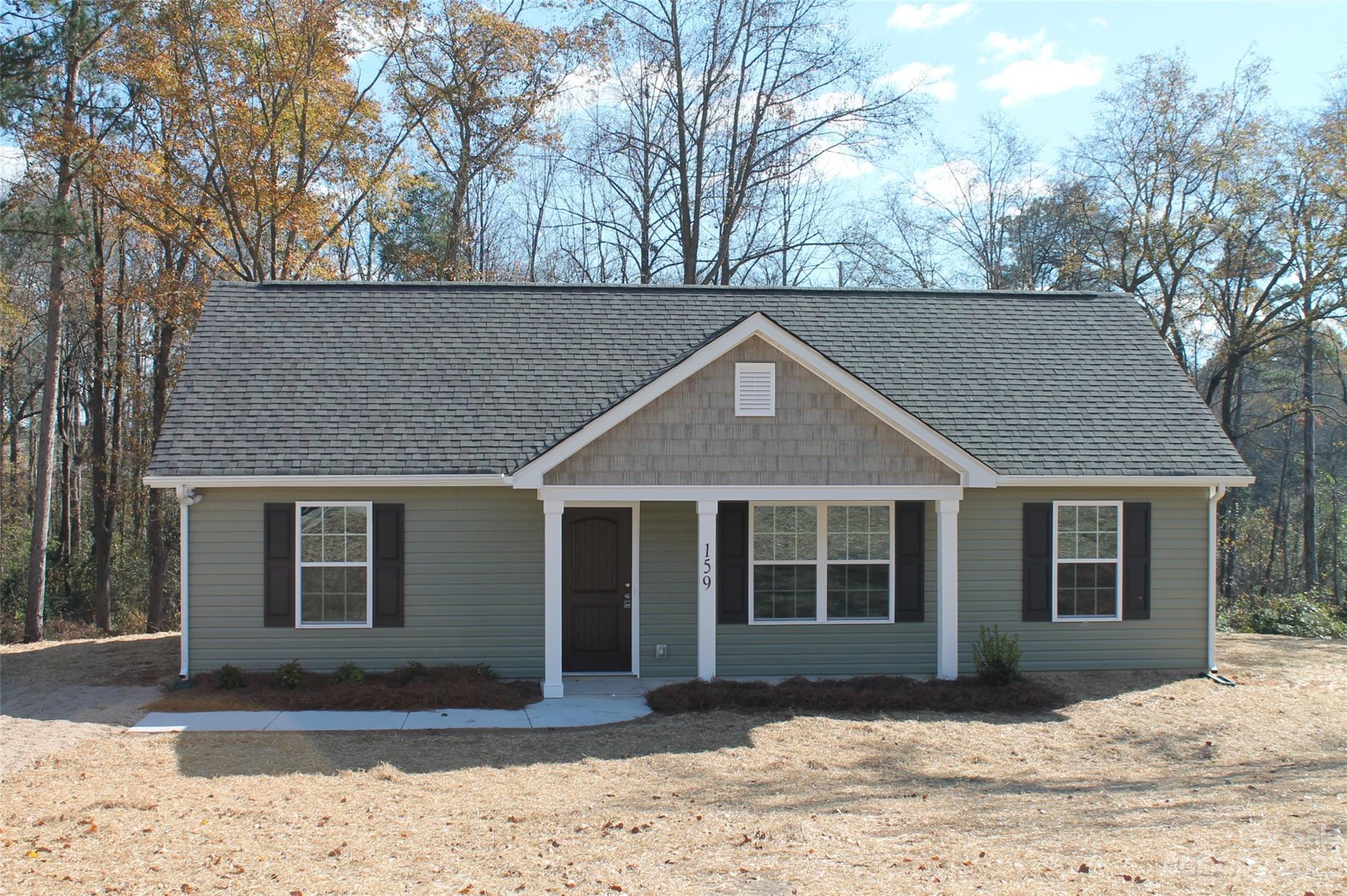 Brand new construction. What a great floor plan. There is no wasted space in this adorable home. Very open design with 3 bedrooms and 2 baths. Laminate flooring in the Kitchen and family room. Granite counter tops in the kitchen. The owners suite is large with a walk in closet. Large lot, patio and much more. Builder appliance package includes dishwasher, stove and microwave. What a great opportunity to own a new home at a great price.
Buyer may qualify for up to 15K in down payment and closing cost assistance if using Pinnacle Homes preferred lender.