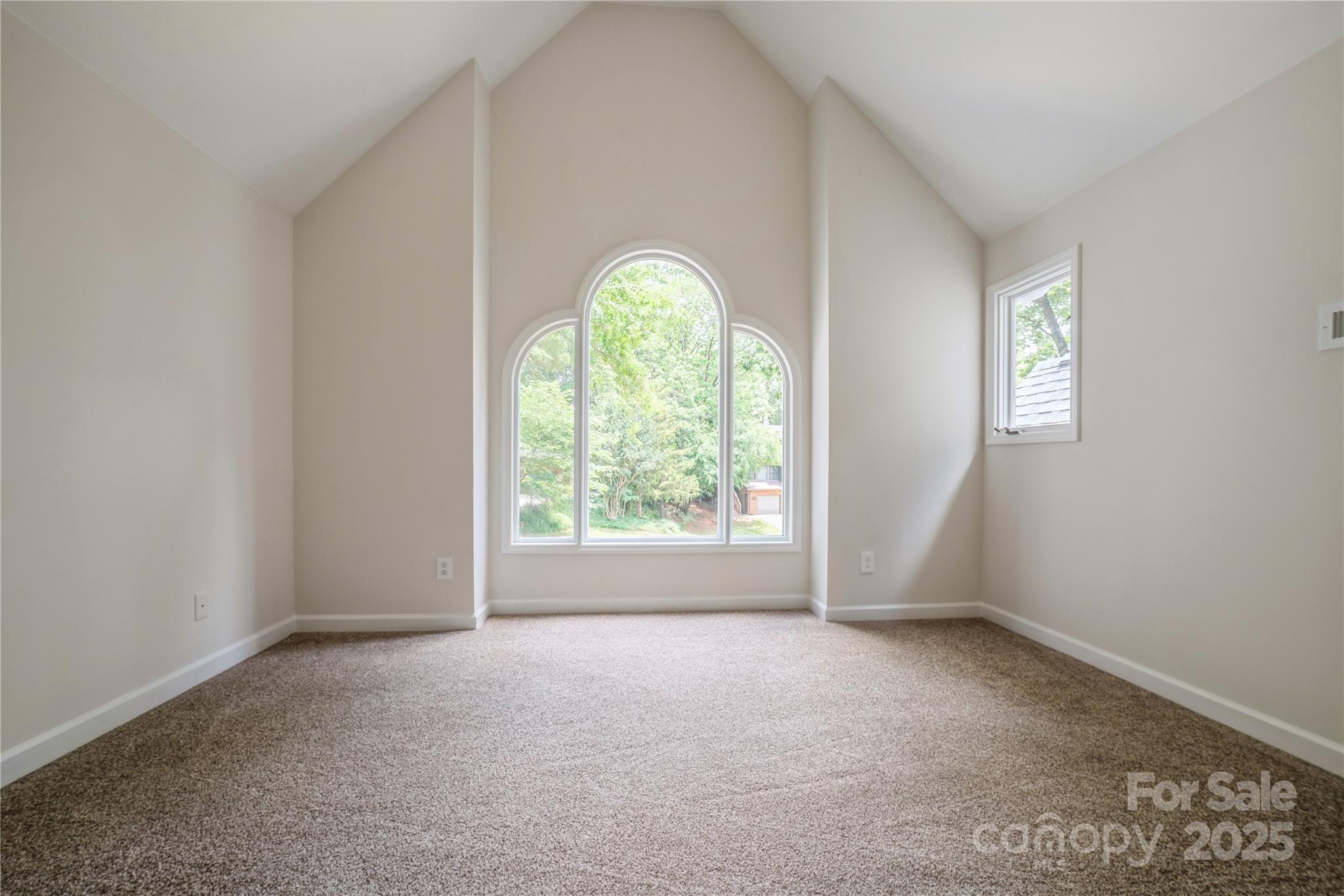 Tega Cay - Residential