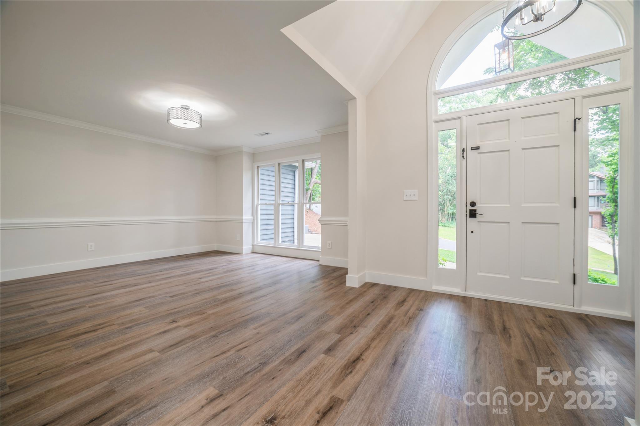 Tega Cay - Residential