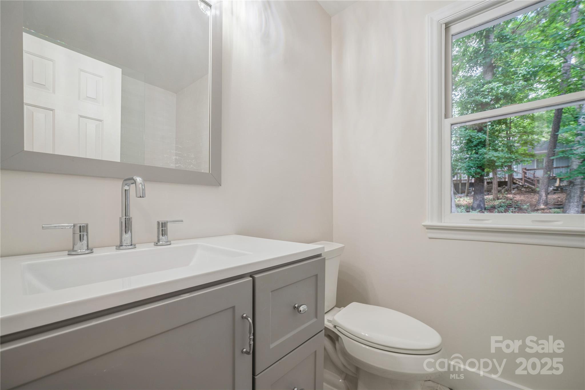 Tega Cay - Residential
