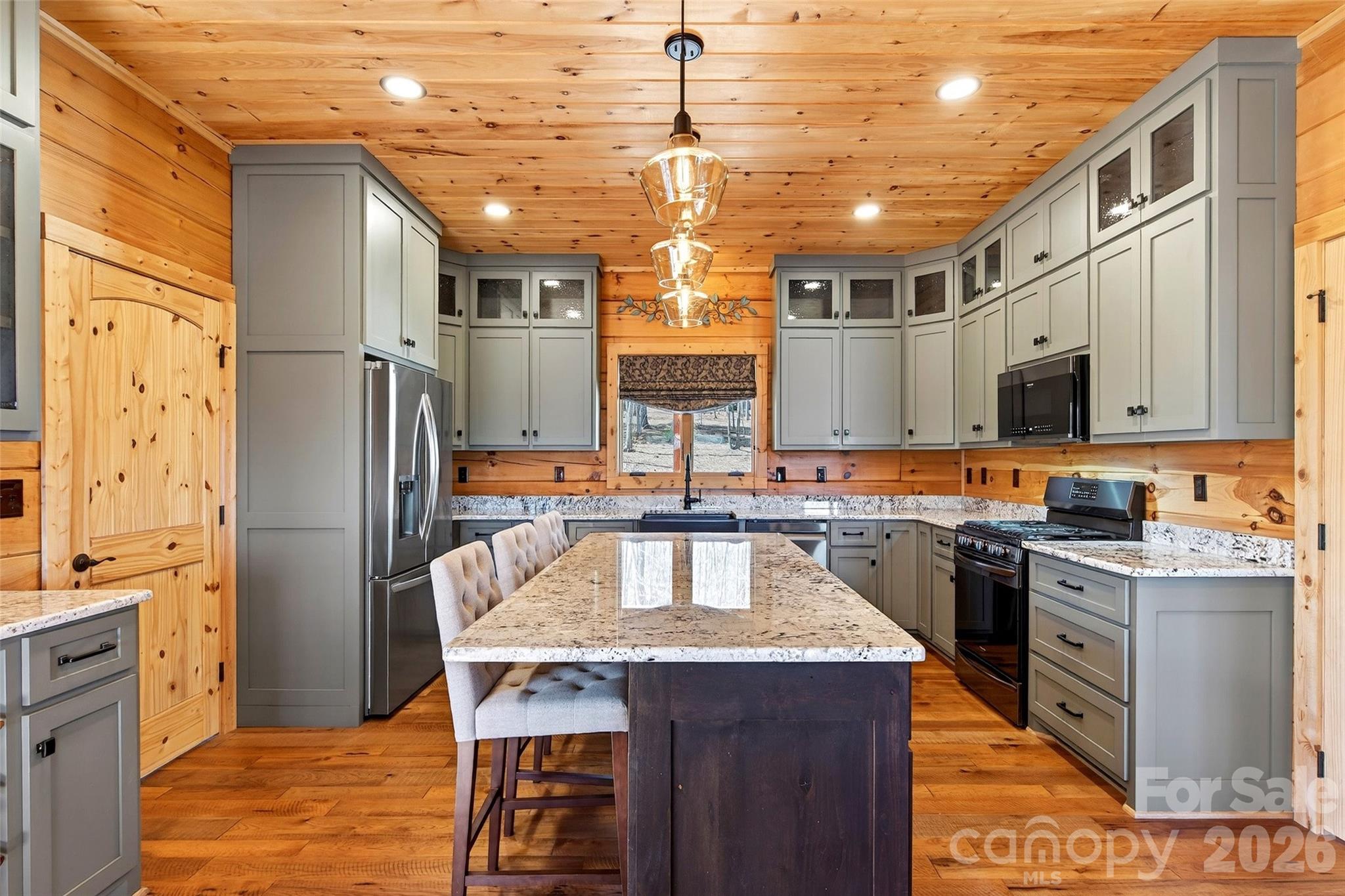 Grandview Peaks - Residential