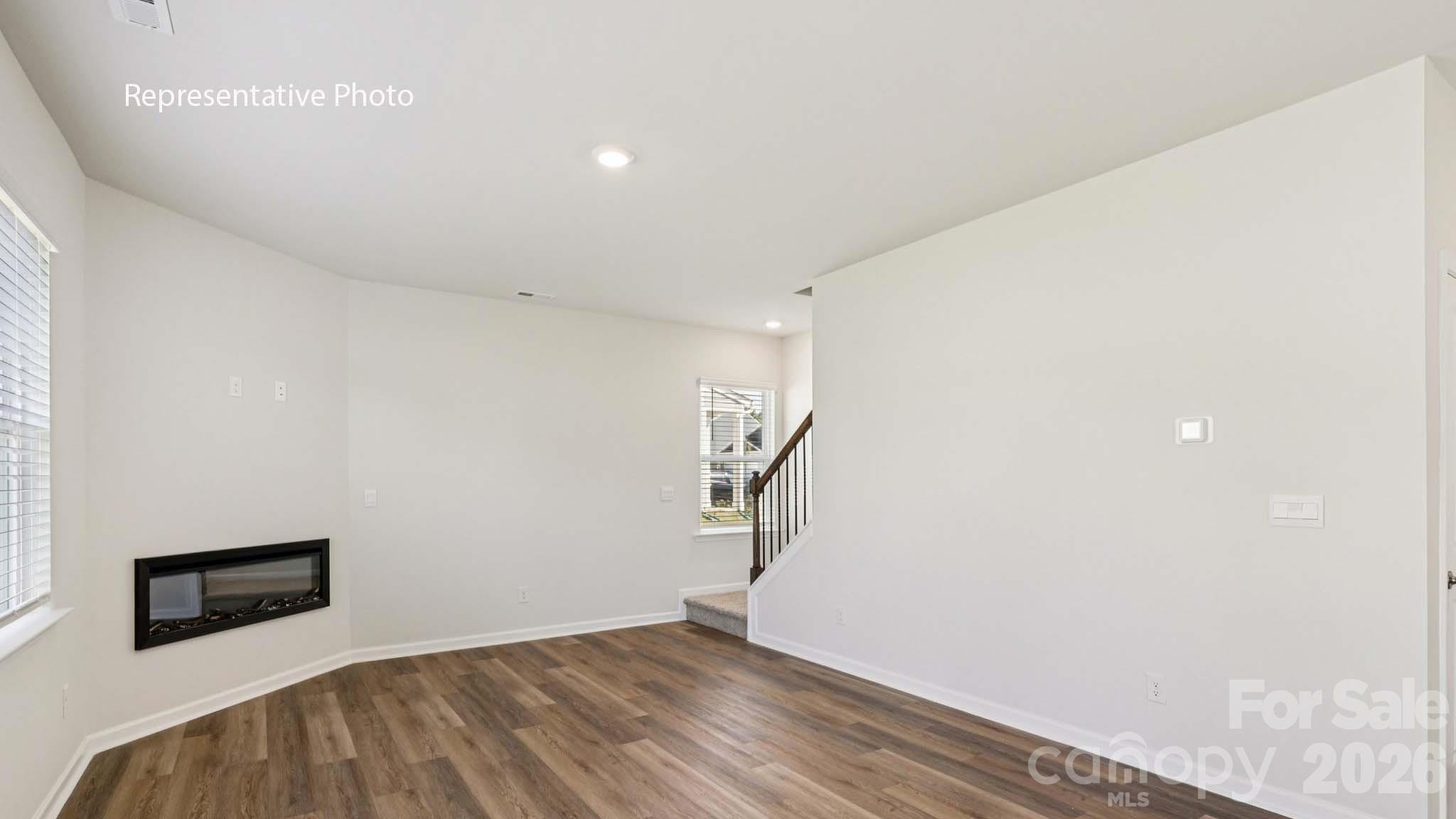 BRANDON CREEK - Residential