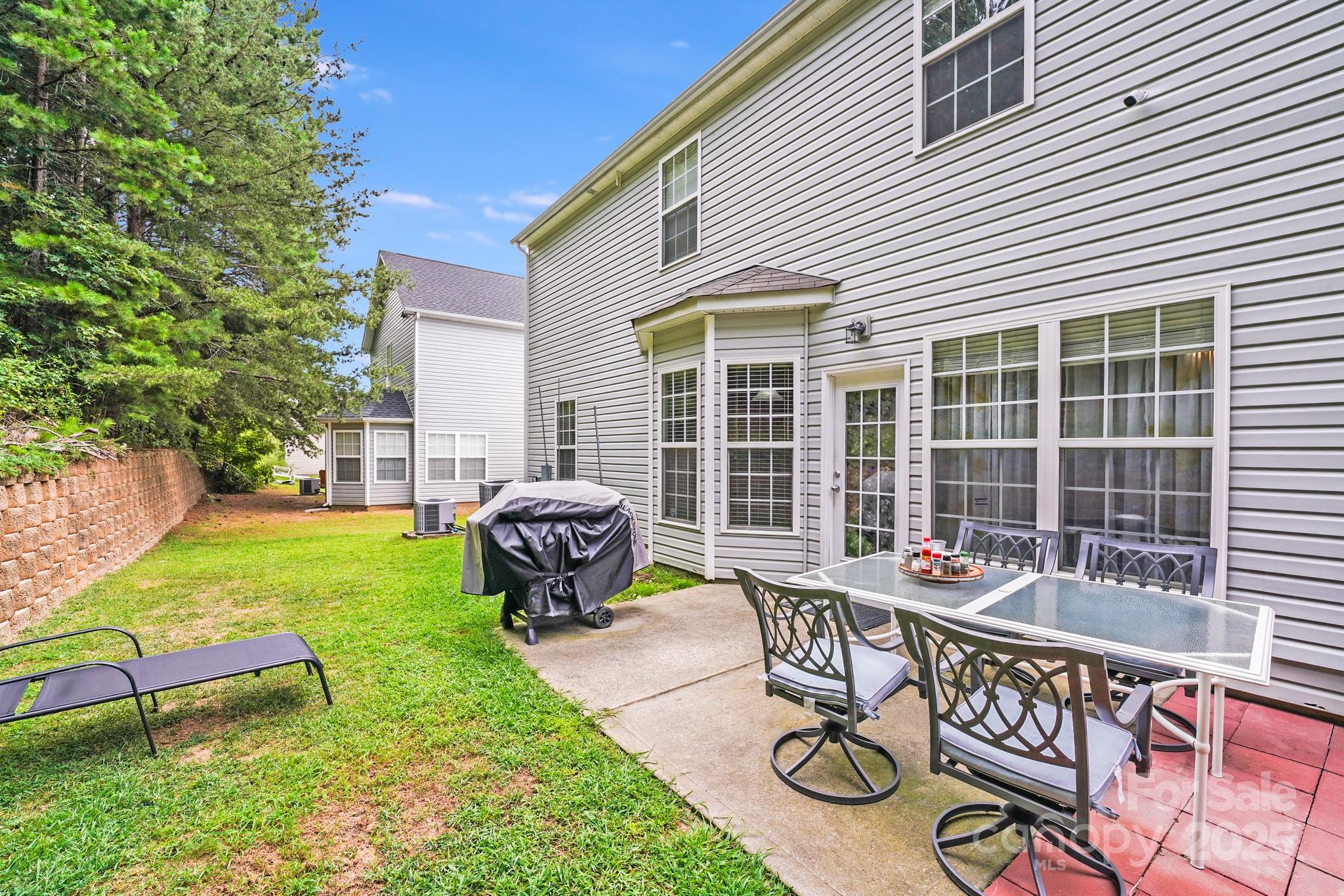 Falcon Ridge - Residential