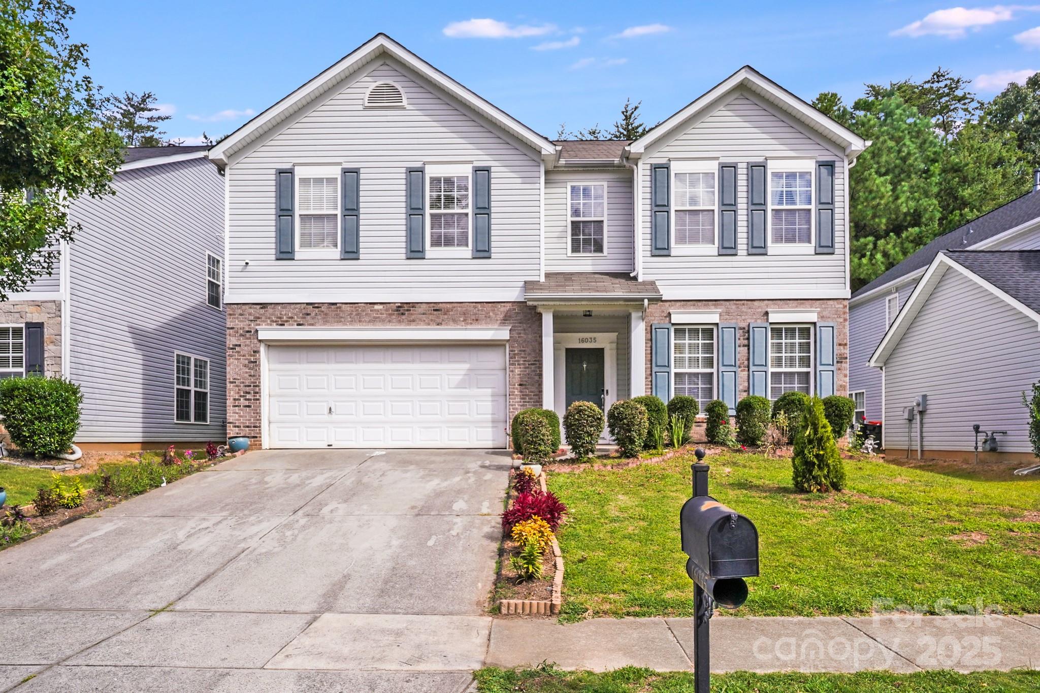Falcon Ridge - Residential