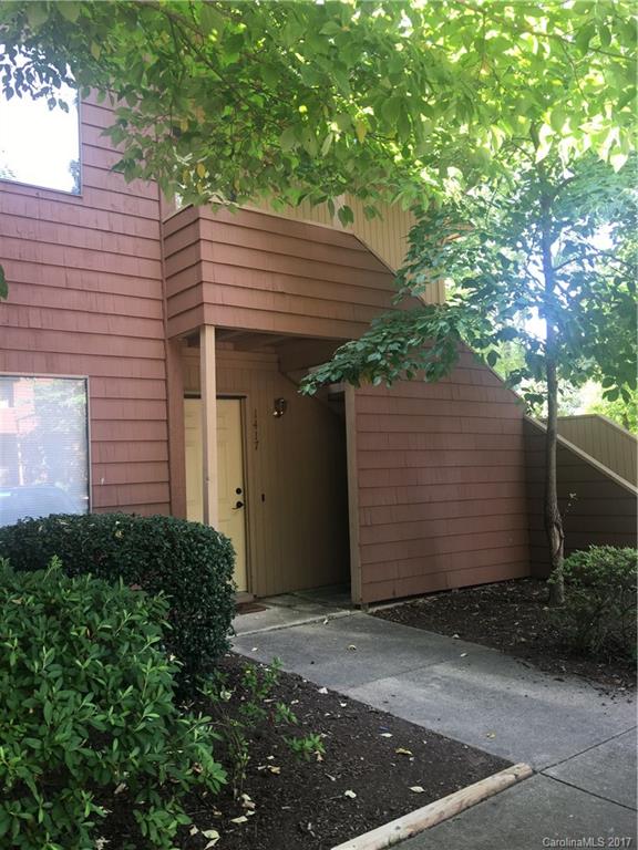 Great investment property! New heat and air system installed July 2016,  Maytag M120 with a 12 year parts warranty and a 2 year parts warranty through American Air which does transfer to whoever buy the condo.
New high tech thermostat, new refrigerator, all new vinyl plank flooring, freshly painted, new light fixtures, new closet doors.