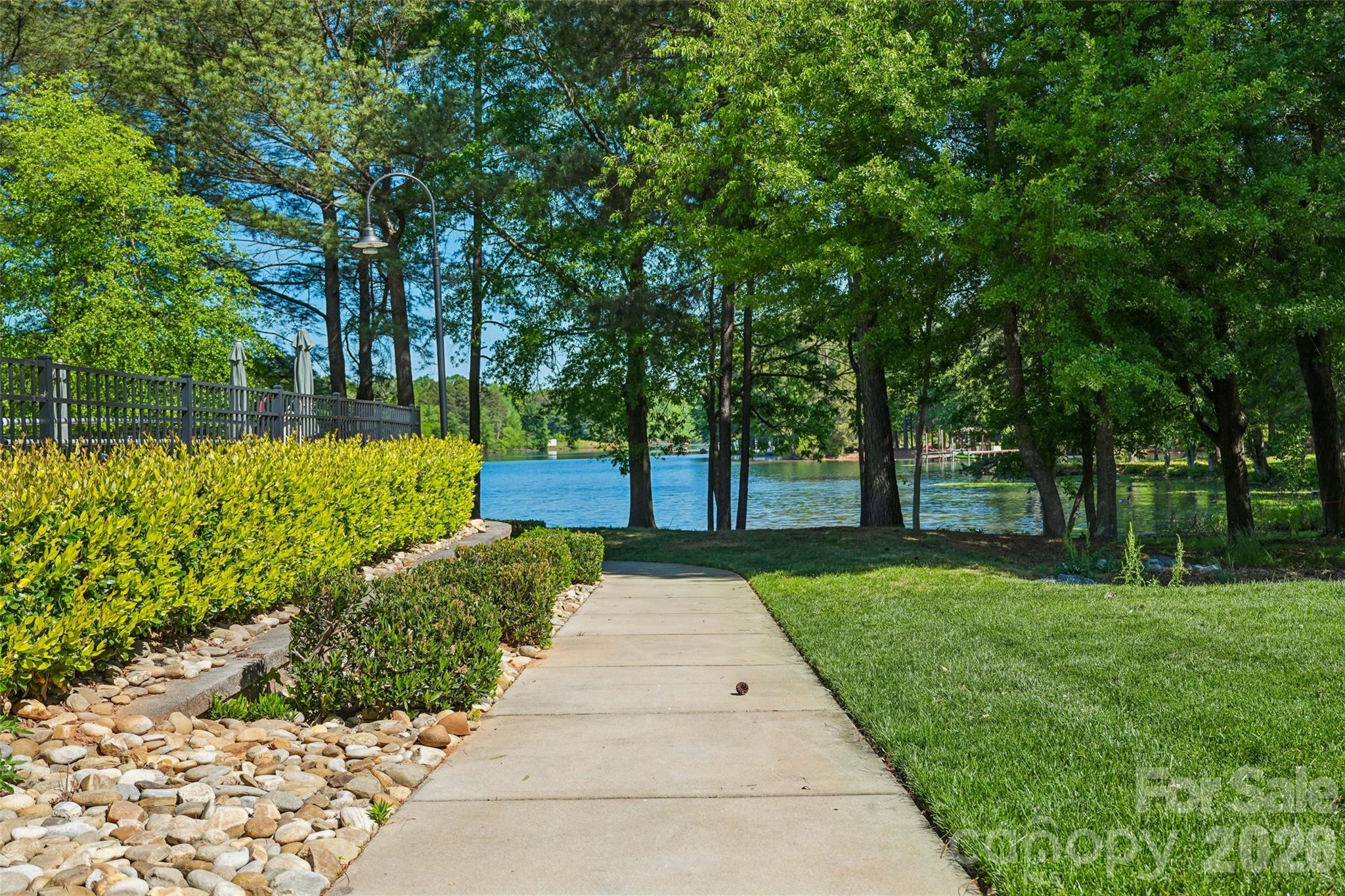 Davidson Pointe - Residential