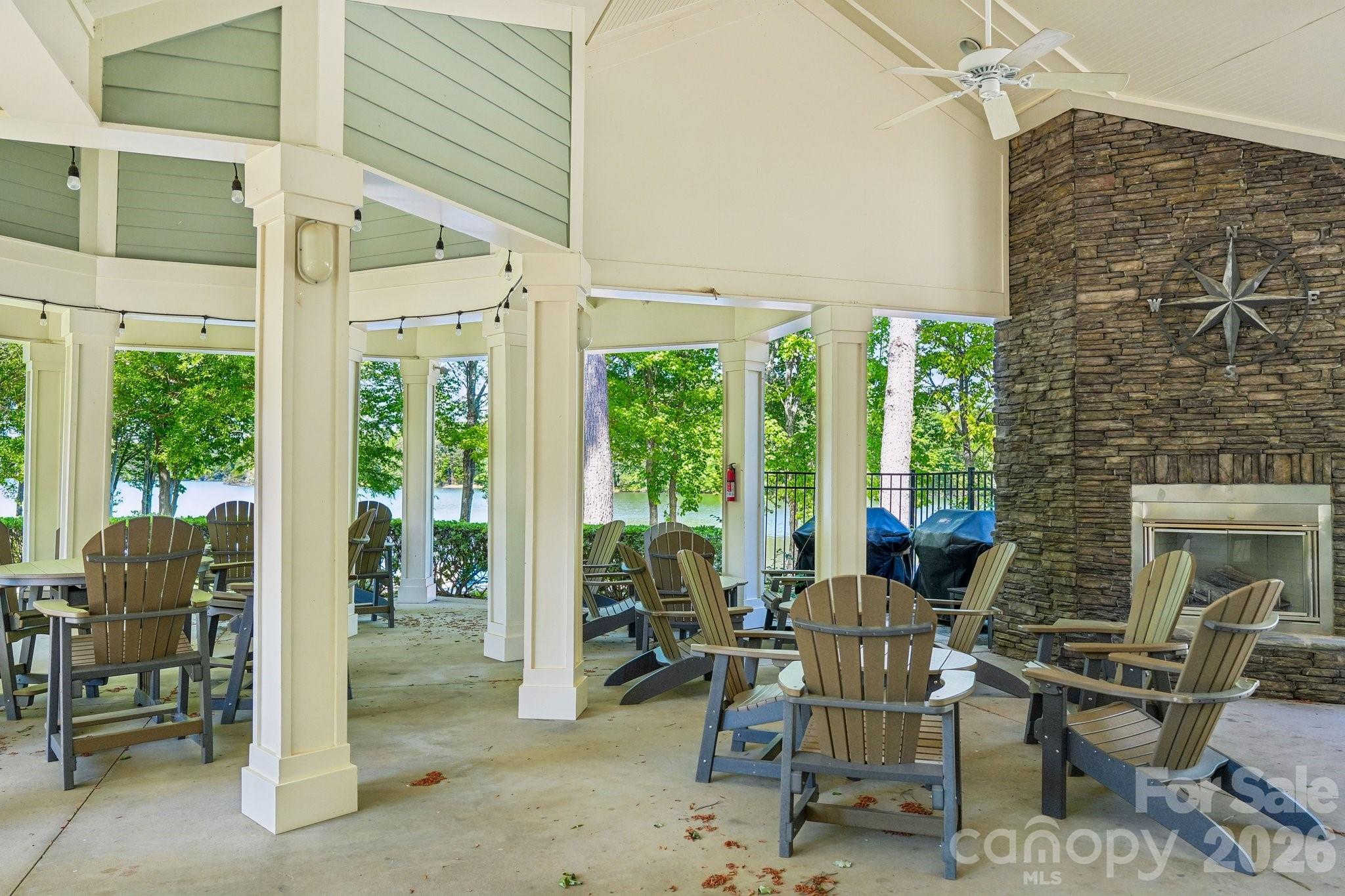 Davidson Pointe - Residential