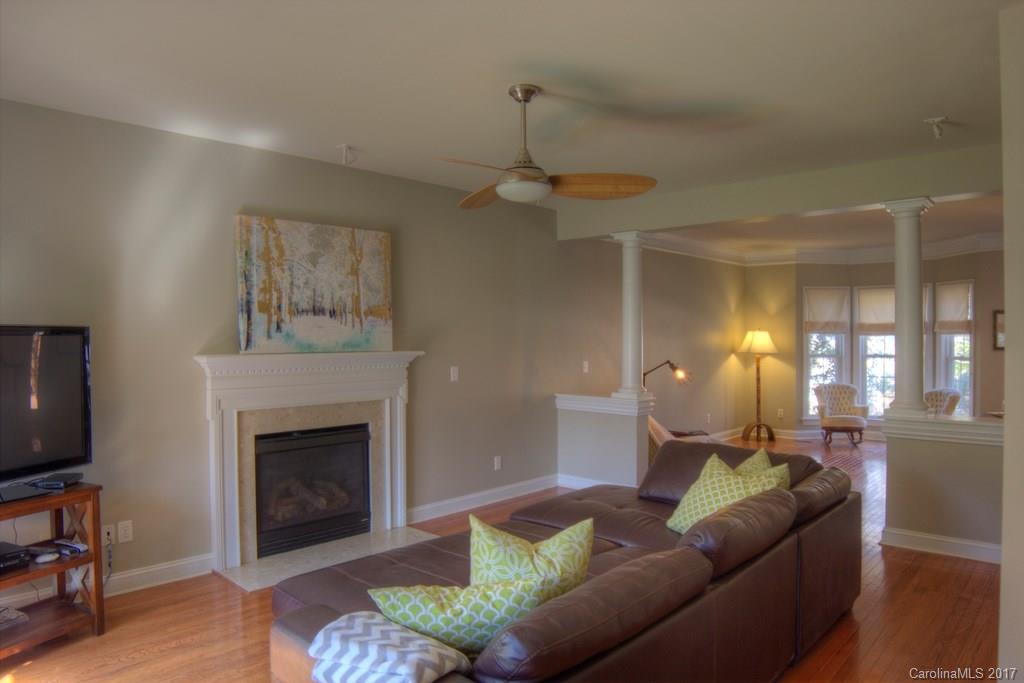 Macaulay - Residential Lease