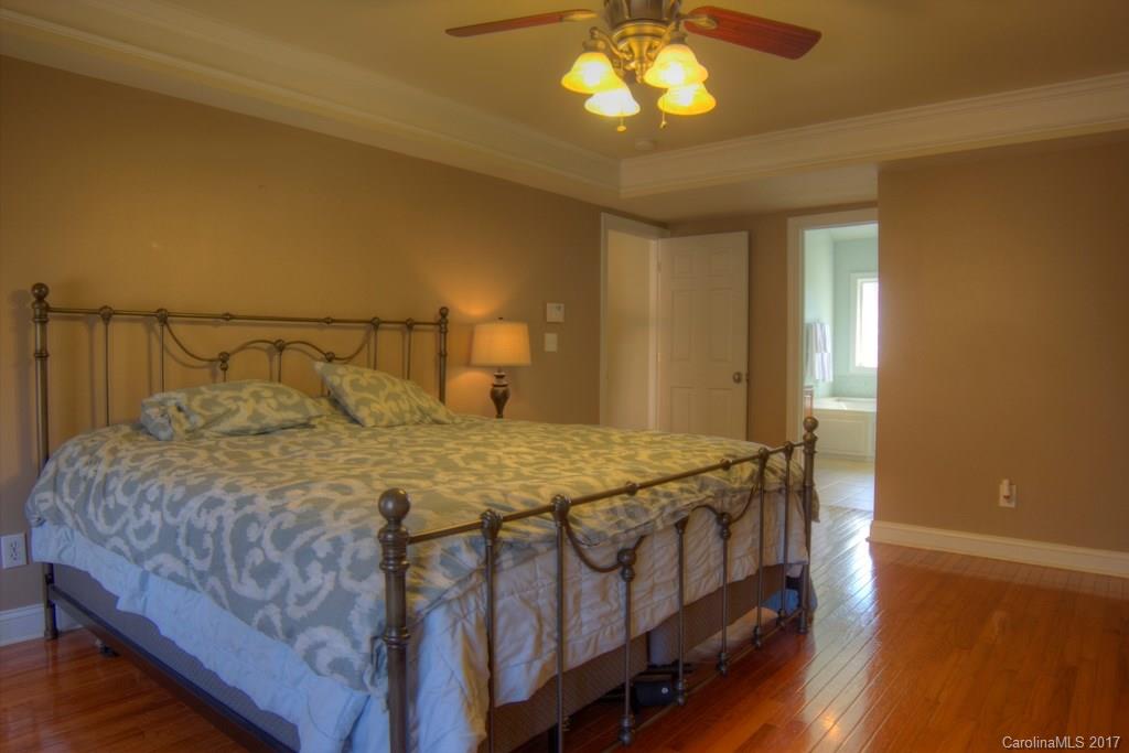Macaulay - Residential Lease