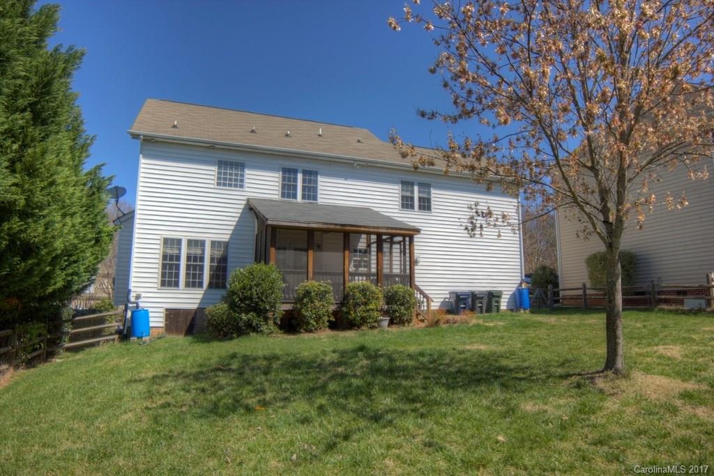 Macaulay - Residential Lease