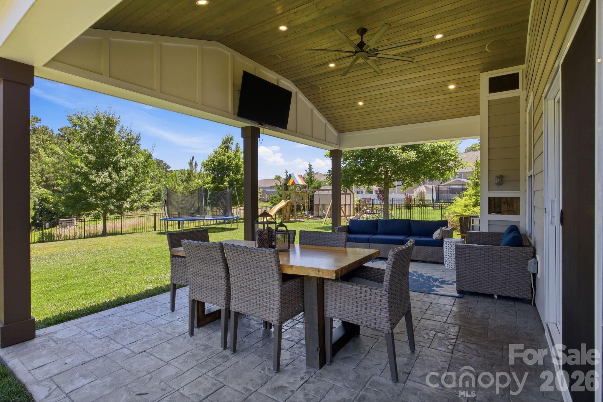 Covington at Lake Norman - Residential