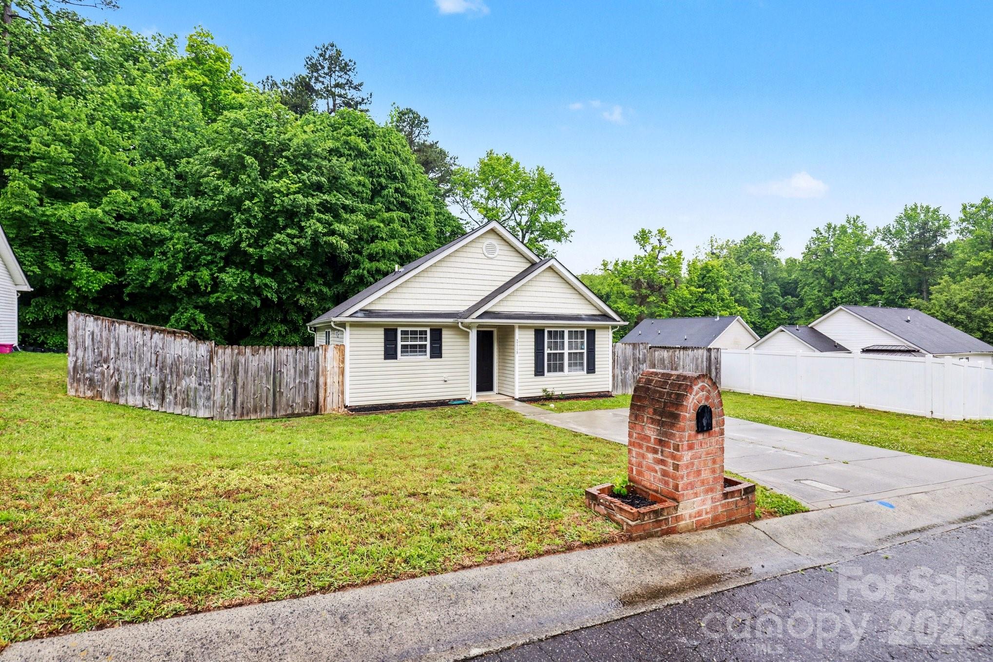 Stone Bluff - Residential