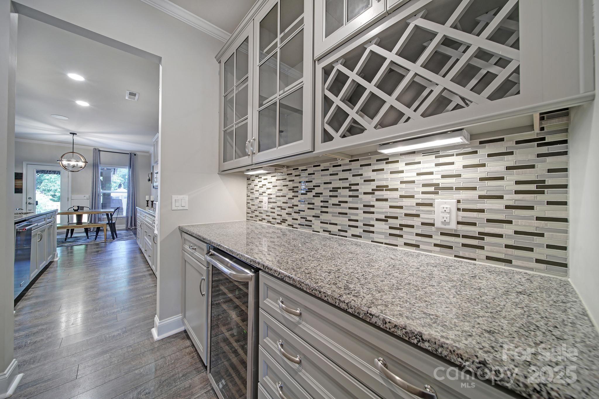 Tilley Manor - Residential