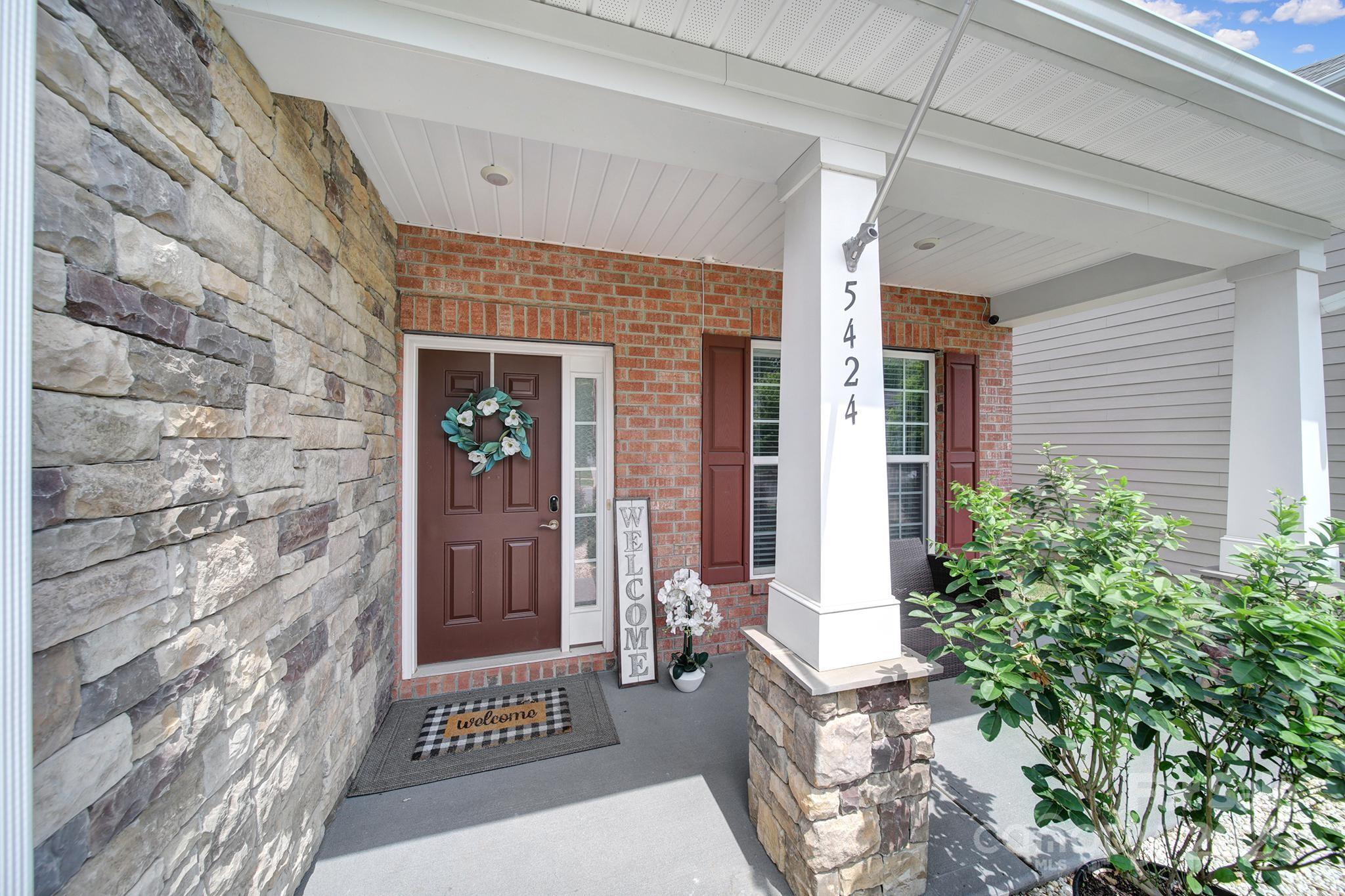 Tilley Manor - Residential