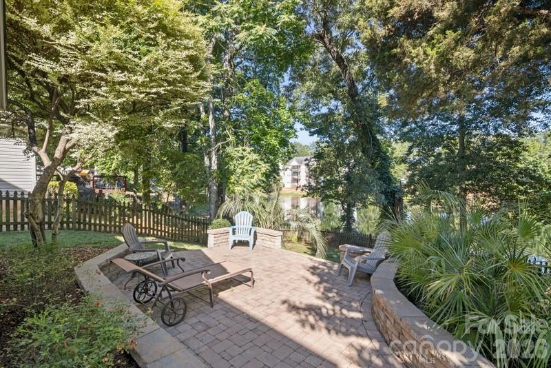 English Trails - Residential