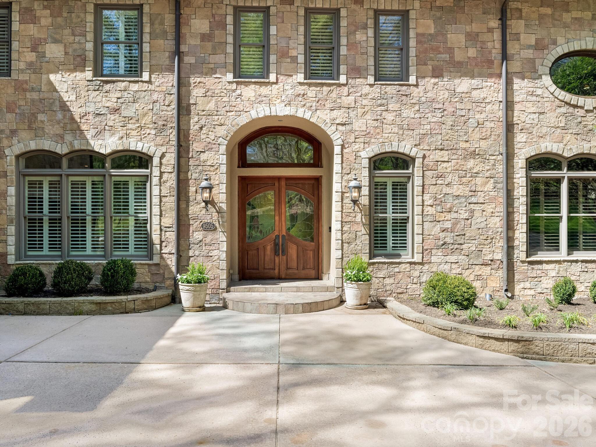 Greyson - Residential