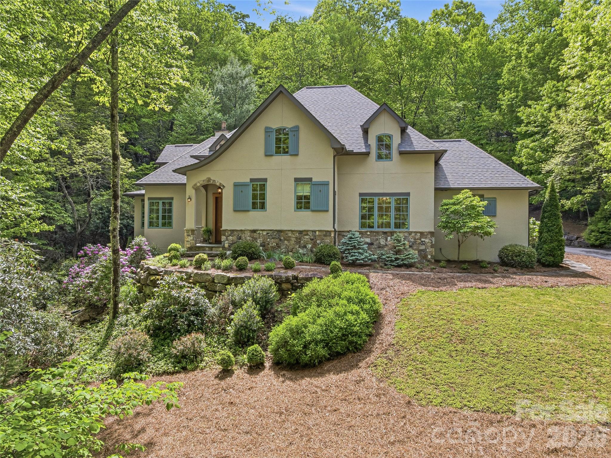 Avery Park - Residential