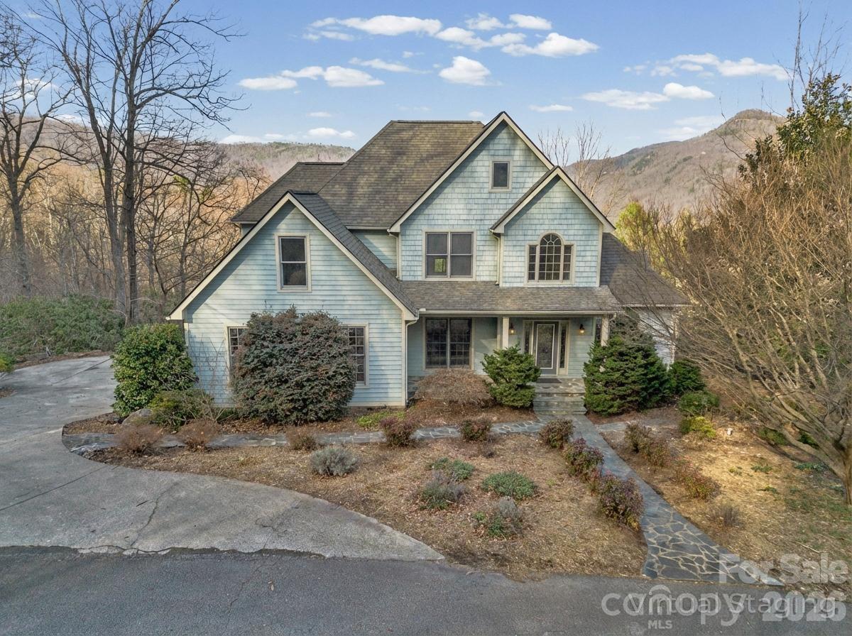 Rumbling Bald on Lake Lure - Residential