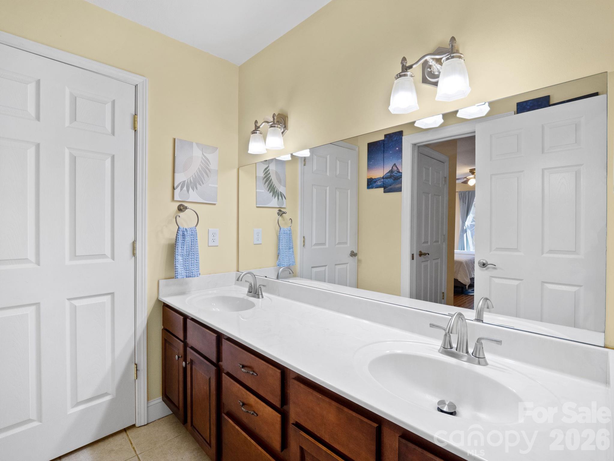 Rumbling Bald on Lake Lure - Residential