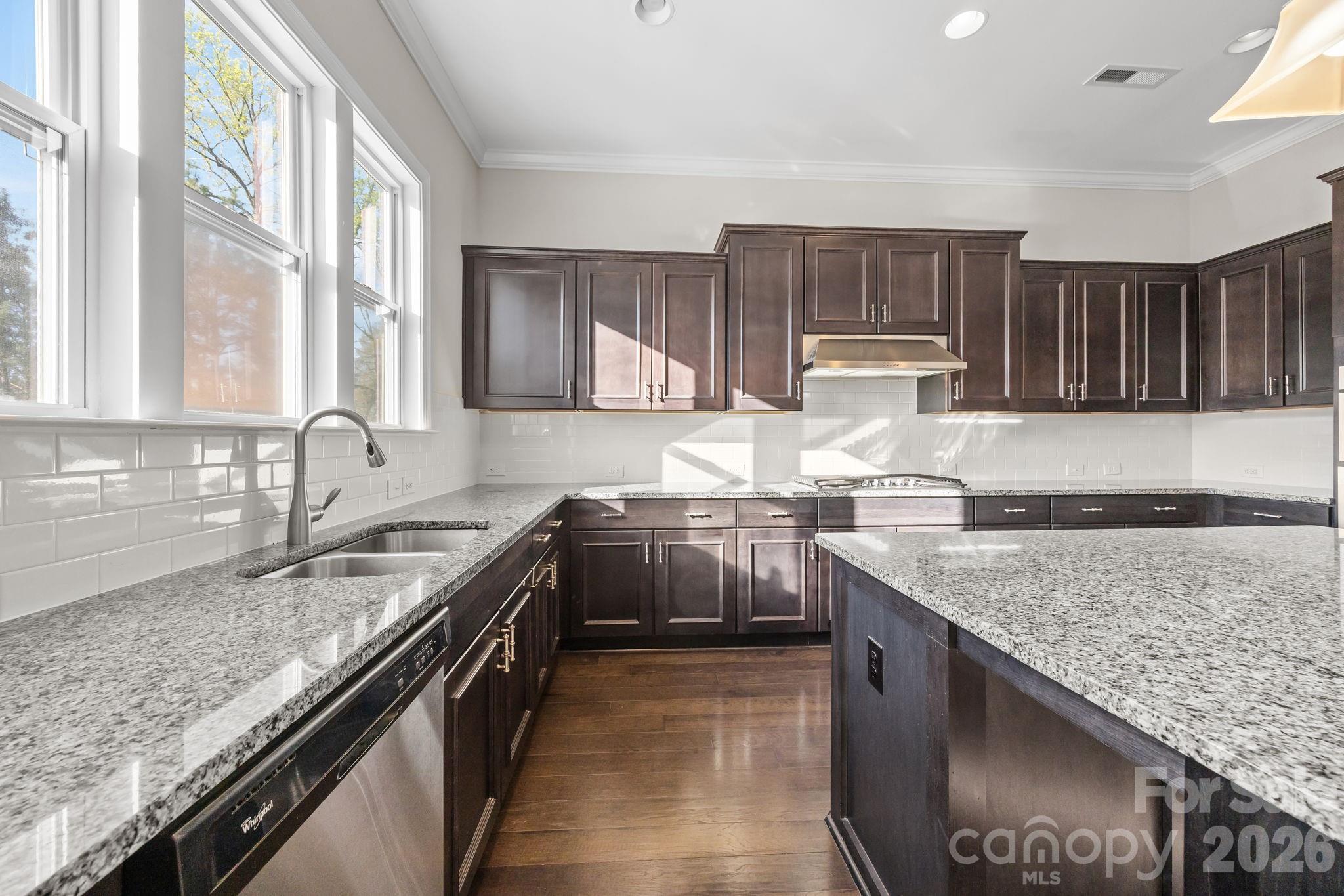 Lake Ridge - Residential