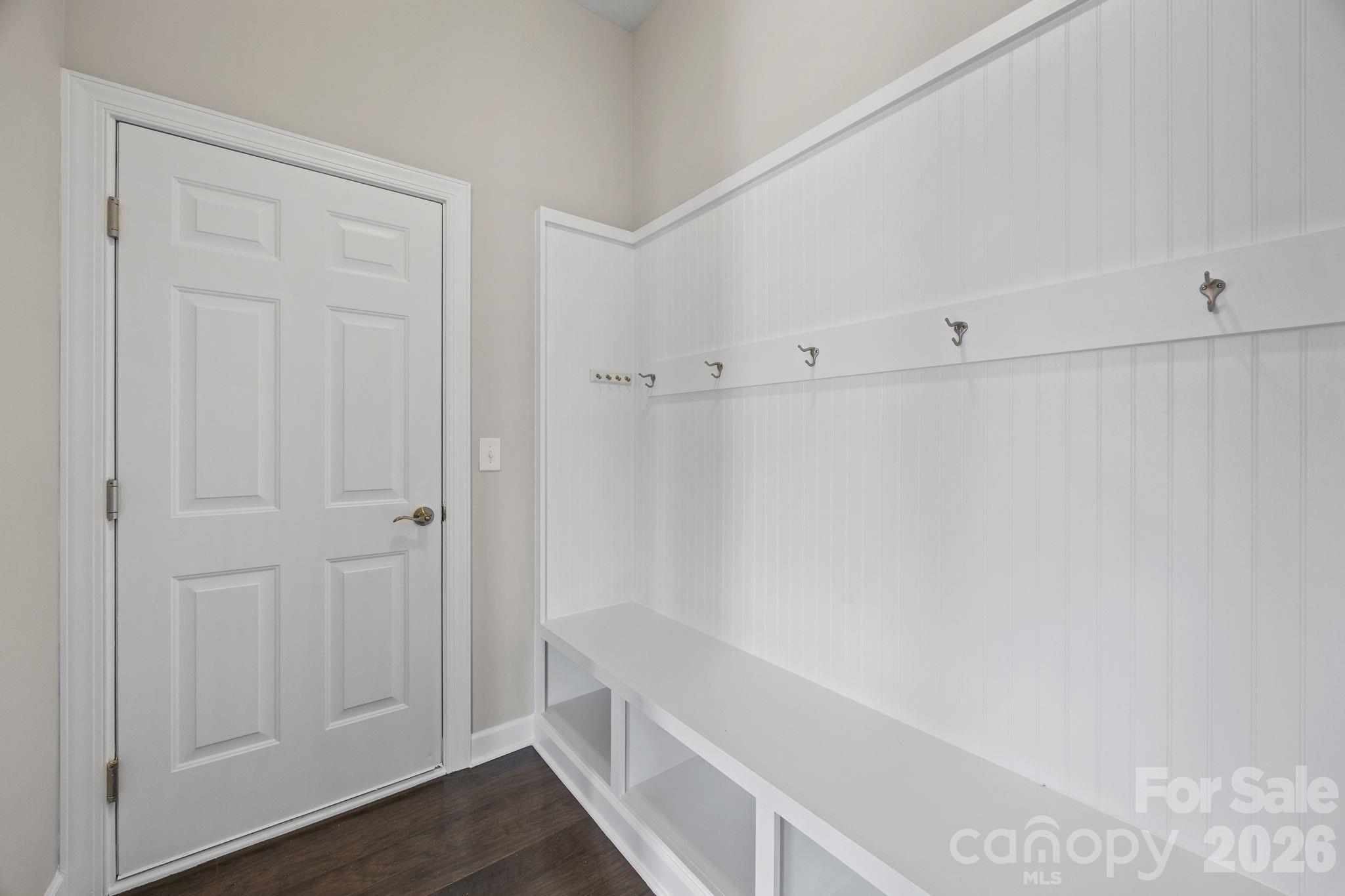 Lake Ridge - Residential