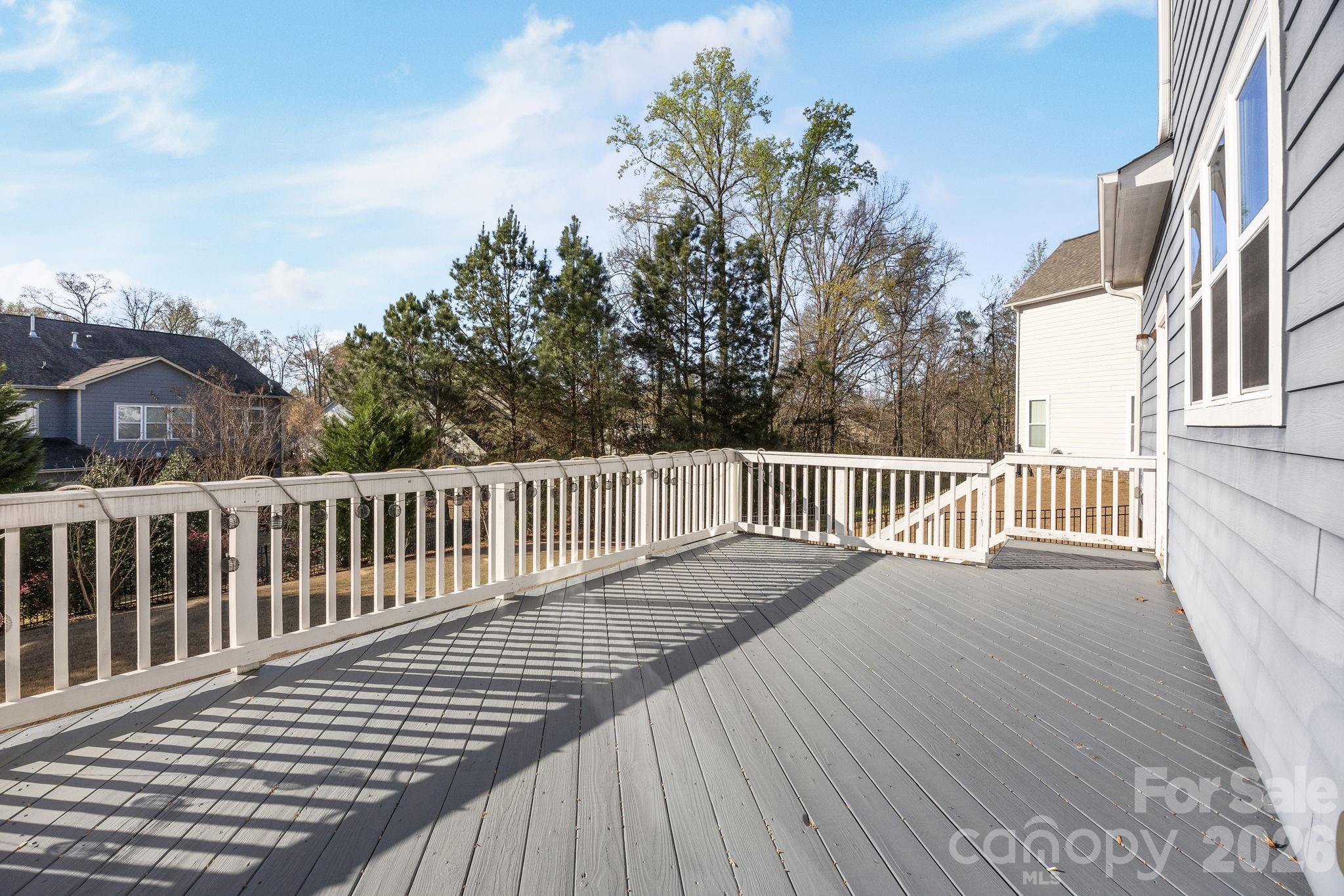 Lake Ridge - Residential