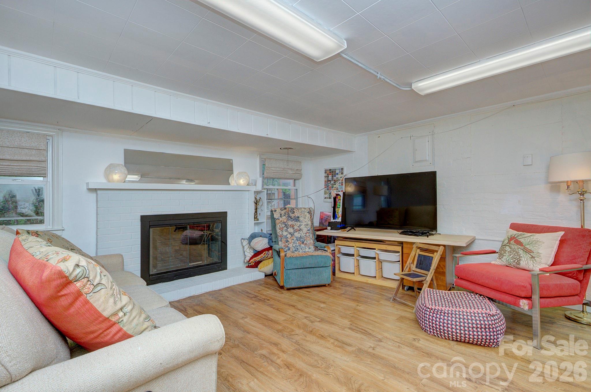 Ashbrook - Residential