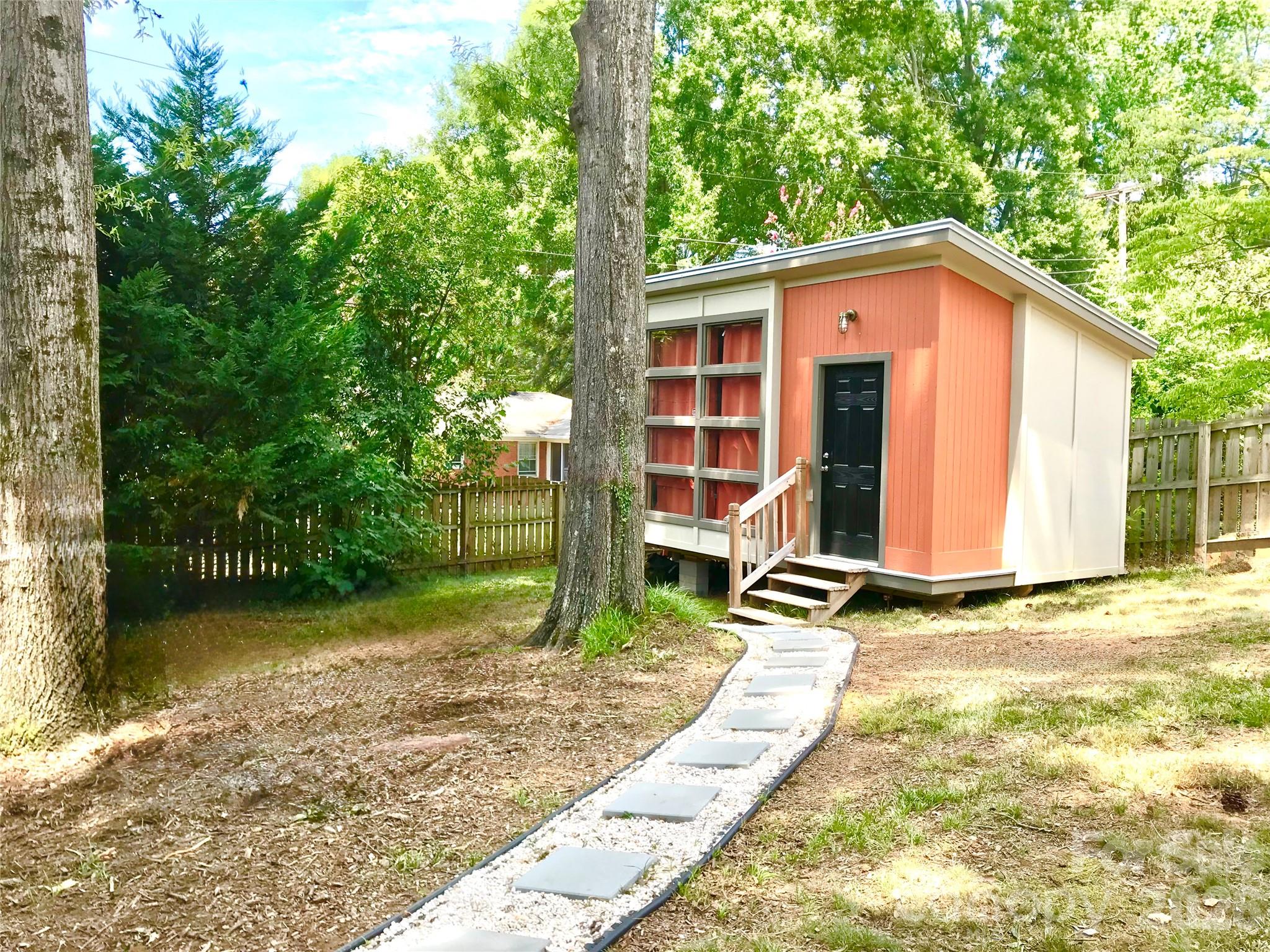 Ashbrook - Residential