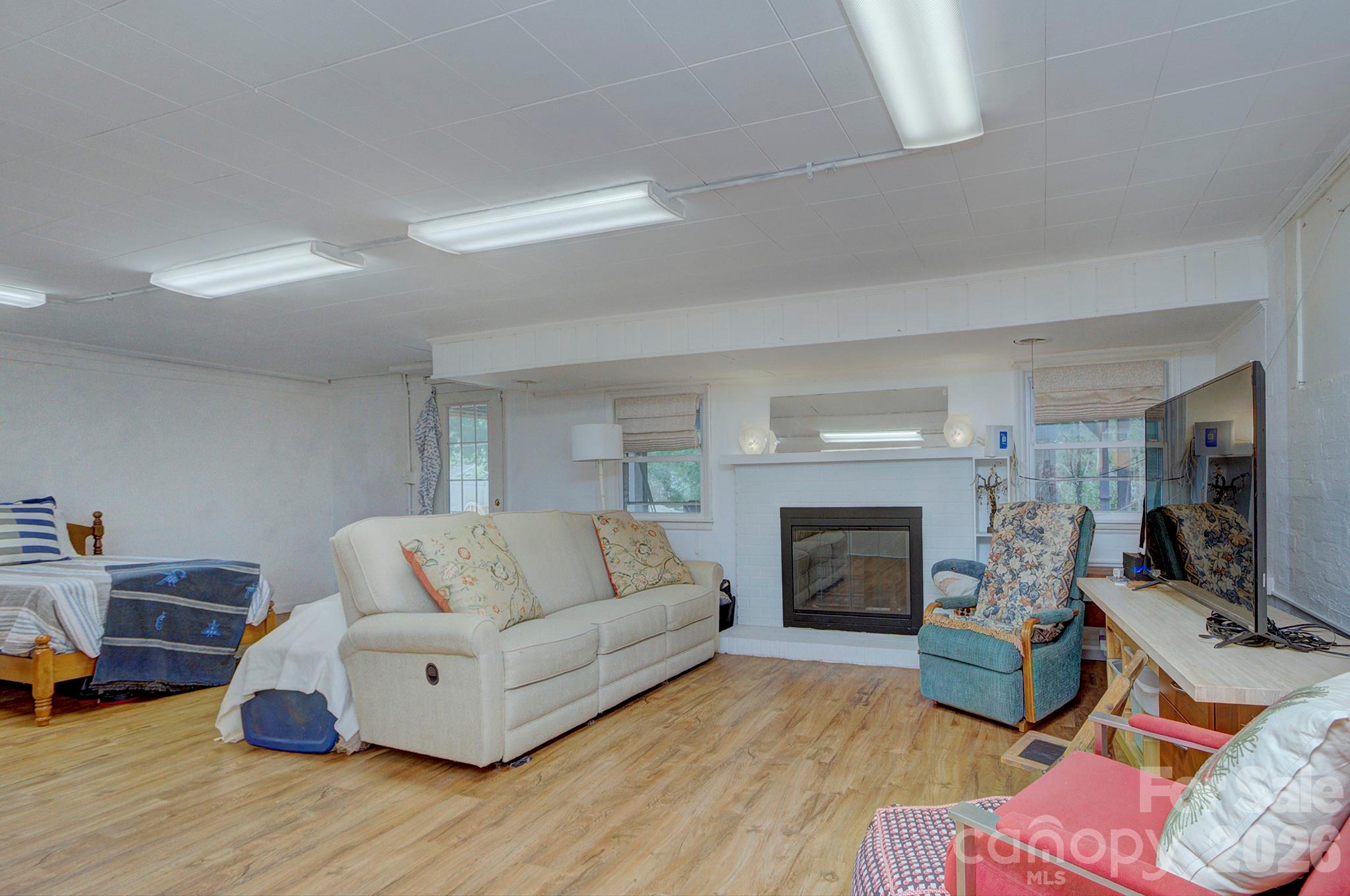 Ashbrook - Residential