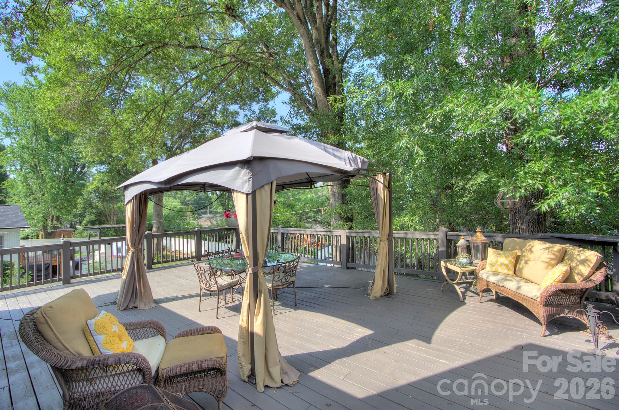 Ashbrook - Residential