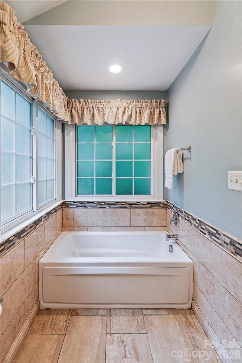 Alexander Hall - Residential