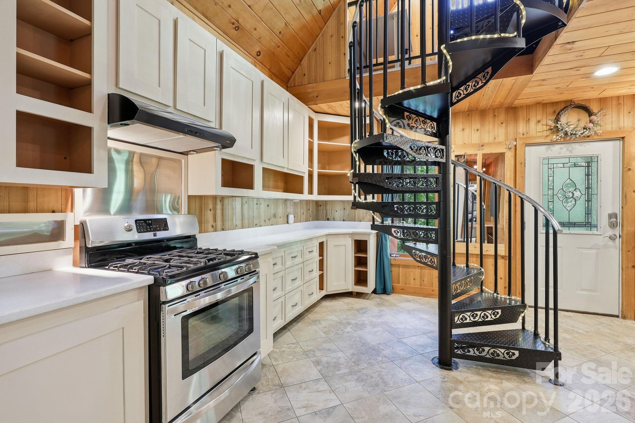 Crystal Falls - Residential