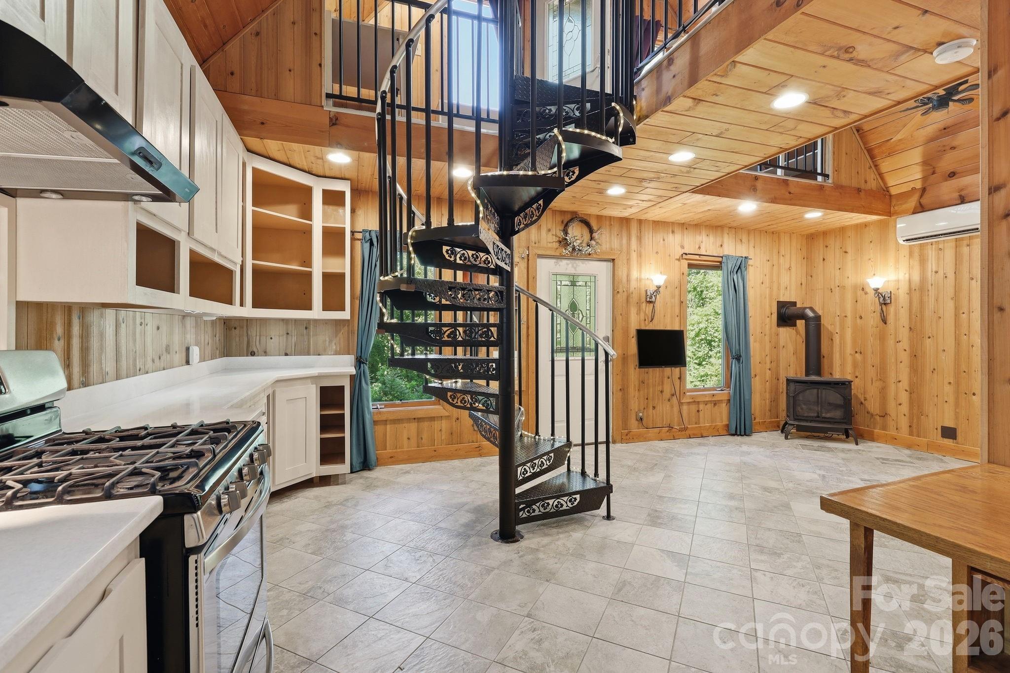 Crystal Falls - Residential