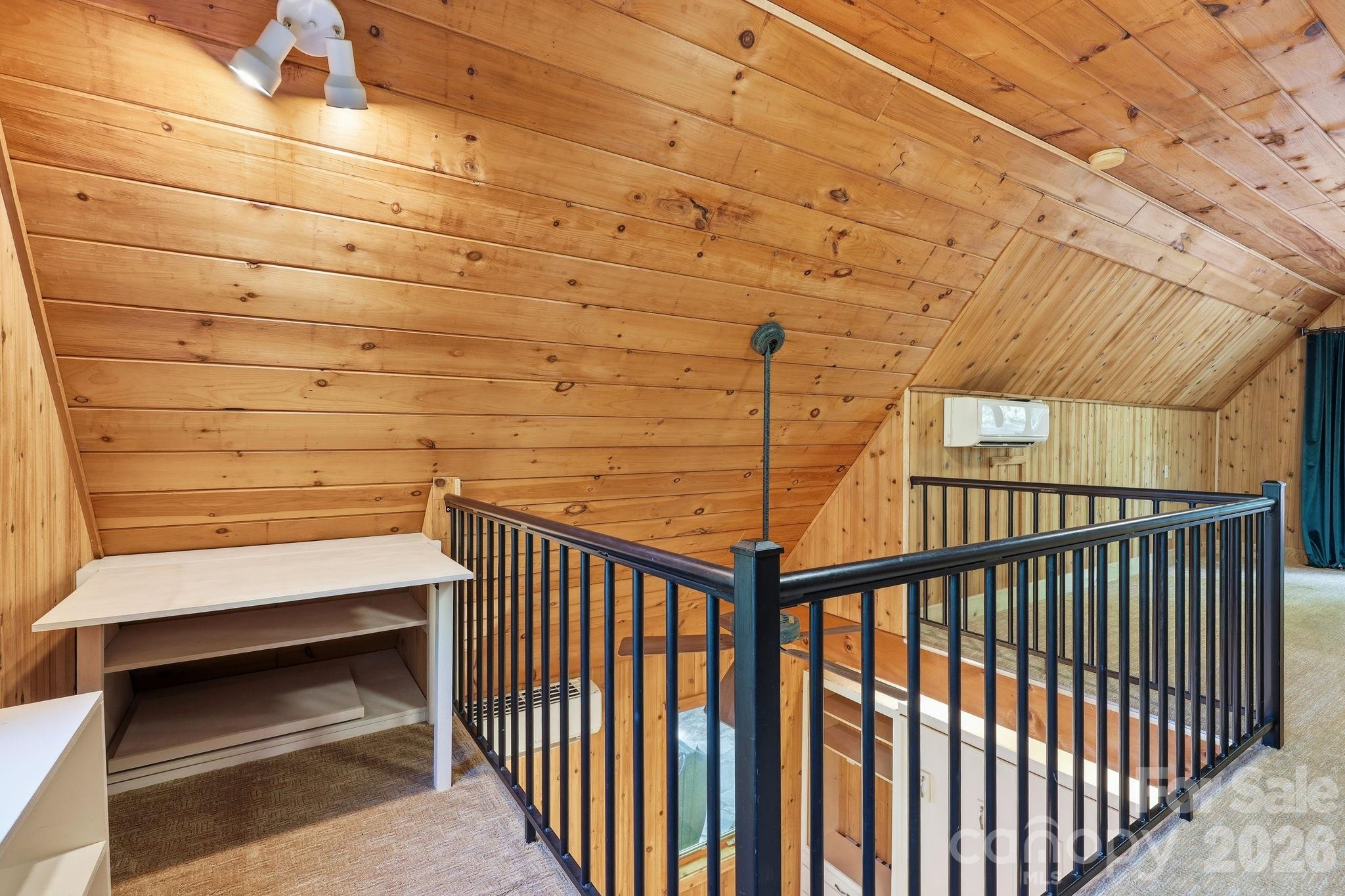 Crystal Falls - Residential