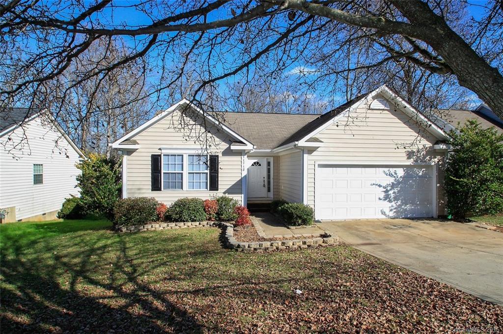 You'll love the open and airy feeling of this 3 bedrooms, 2 bathrooms, 1,490 sq ft home. Recent updates on this already beautiful property have made this house perfect for you, whether you love to relax with family or entertain with friends. At this price it's a fantastic value, so apply now before it's too late!