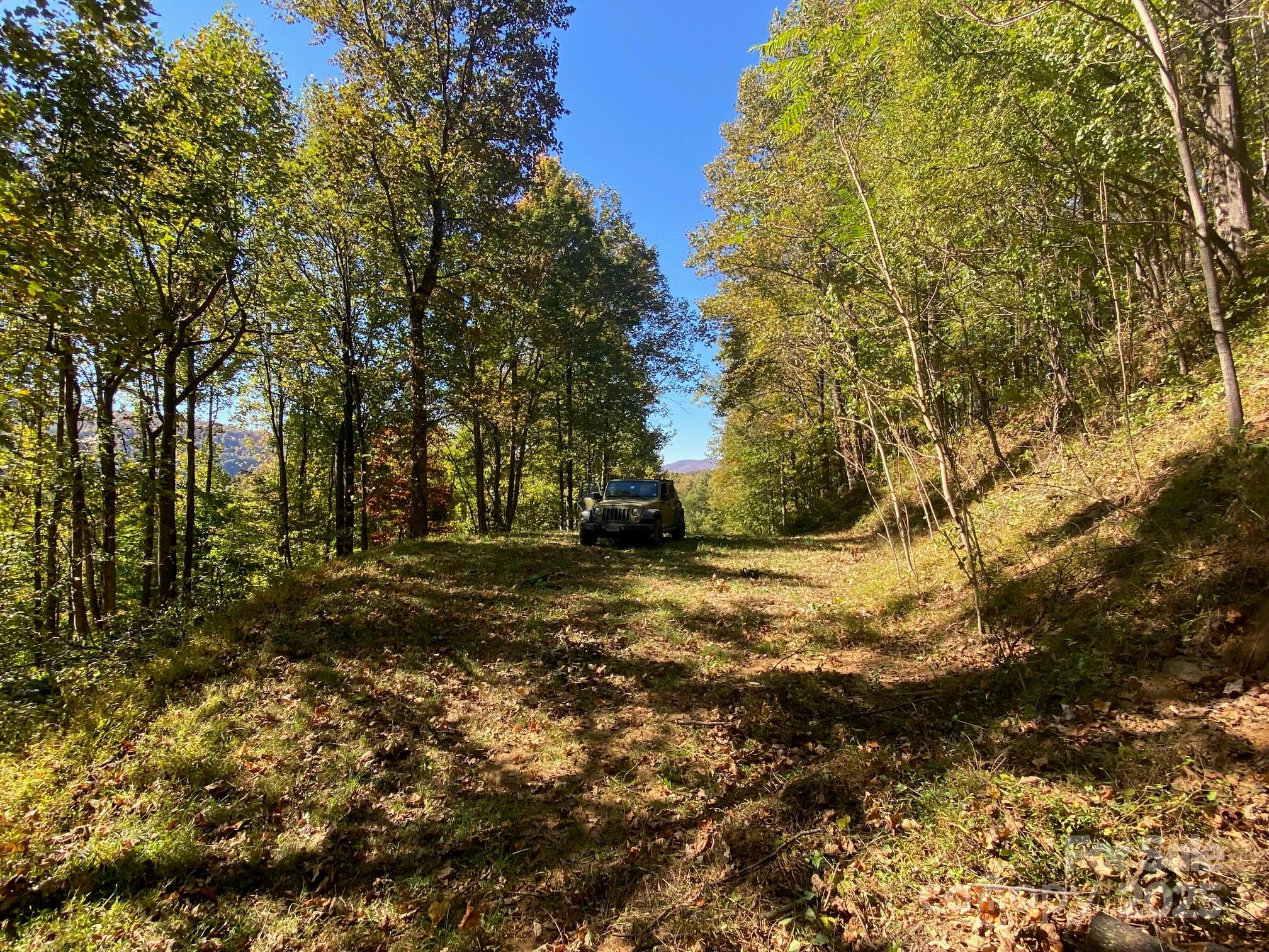 Creston - Land