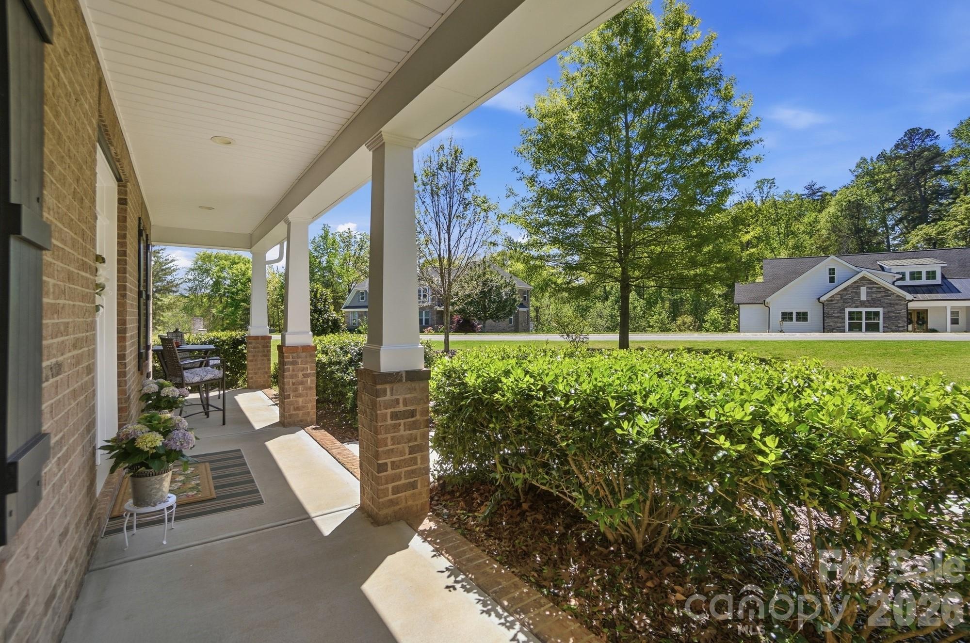 The Retreat At Sunset Ridge - Residential