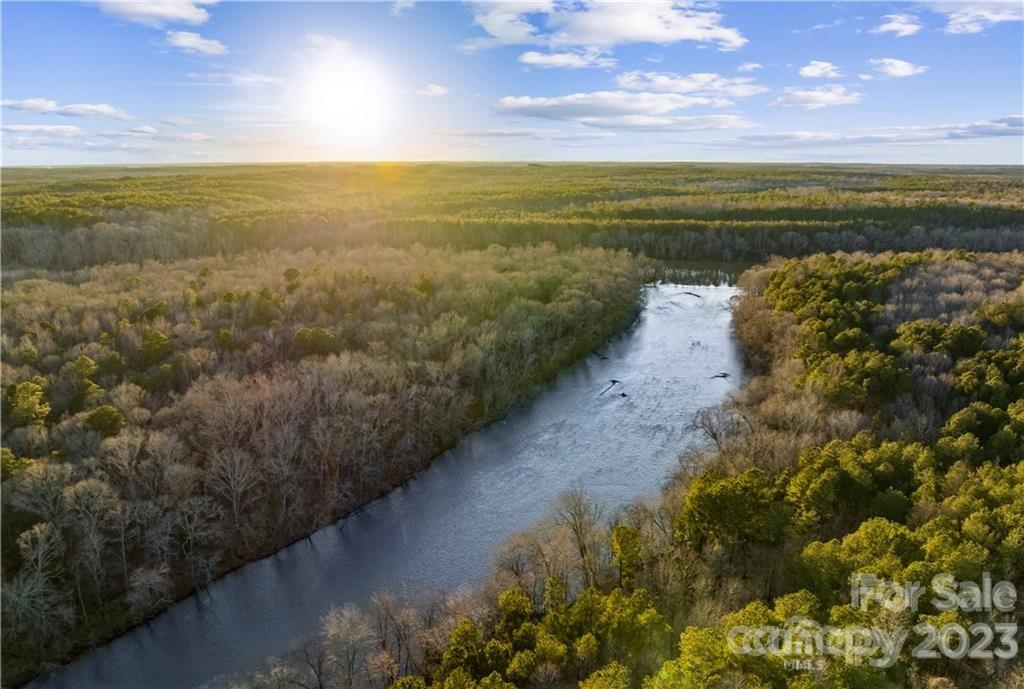 Riverchase - Land