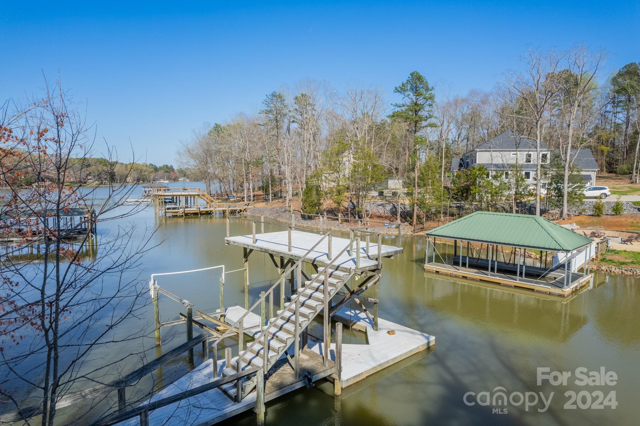 River Oaks - Land