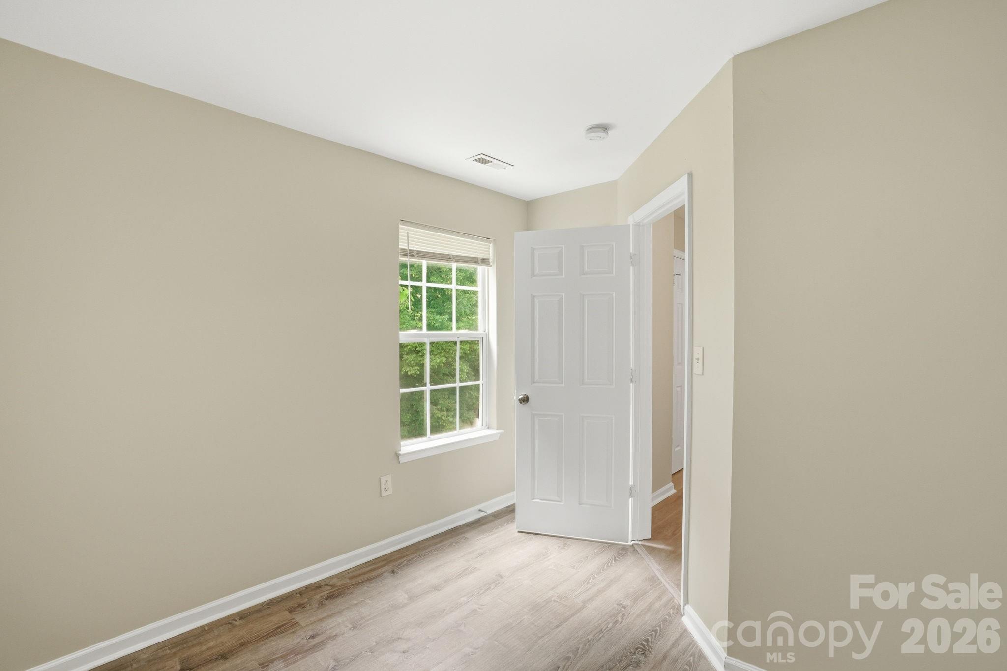 Laurel Woods - Residential