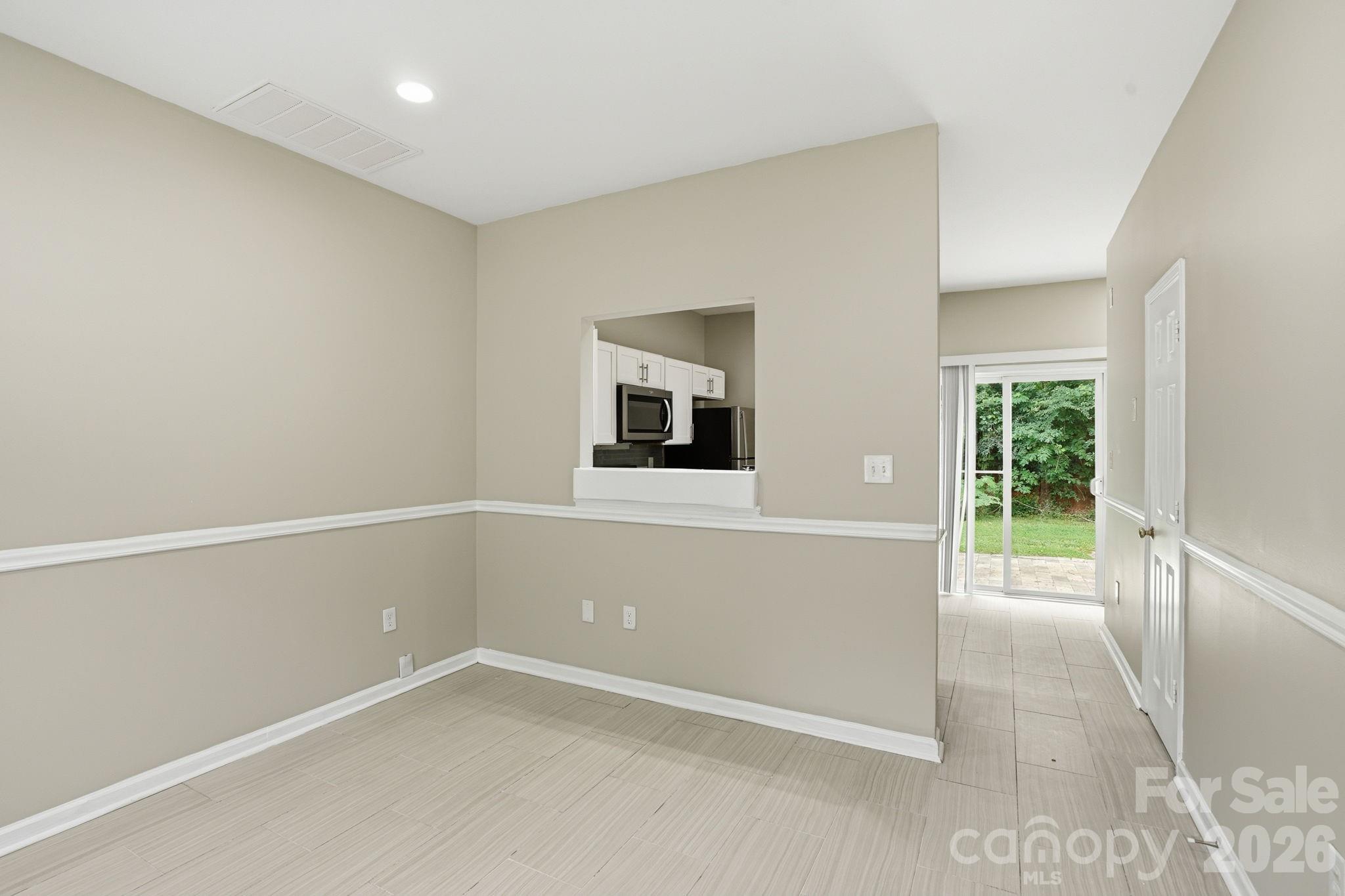 Laurel Woods - Residential