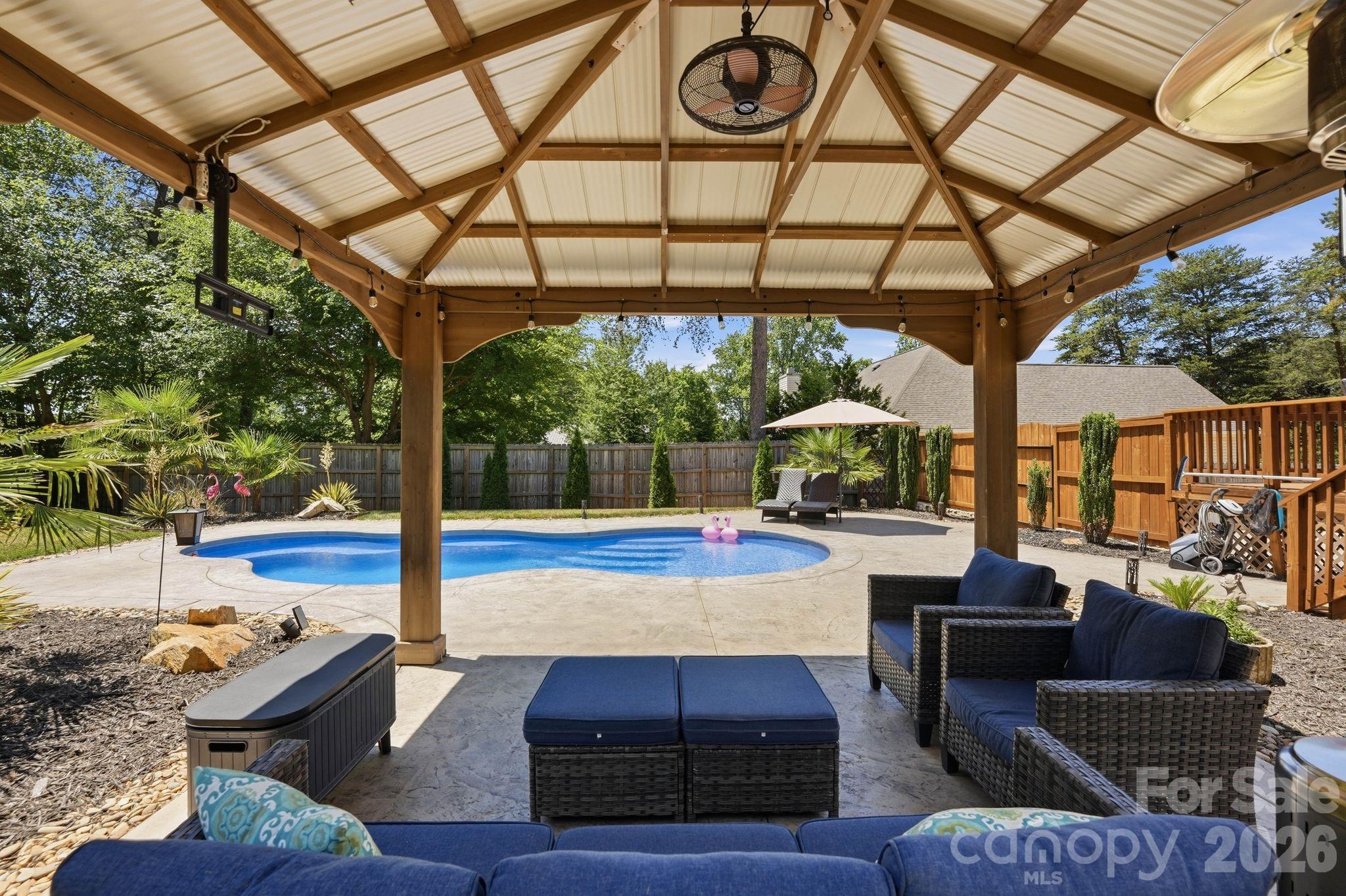 Stutts Cove - Residential