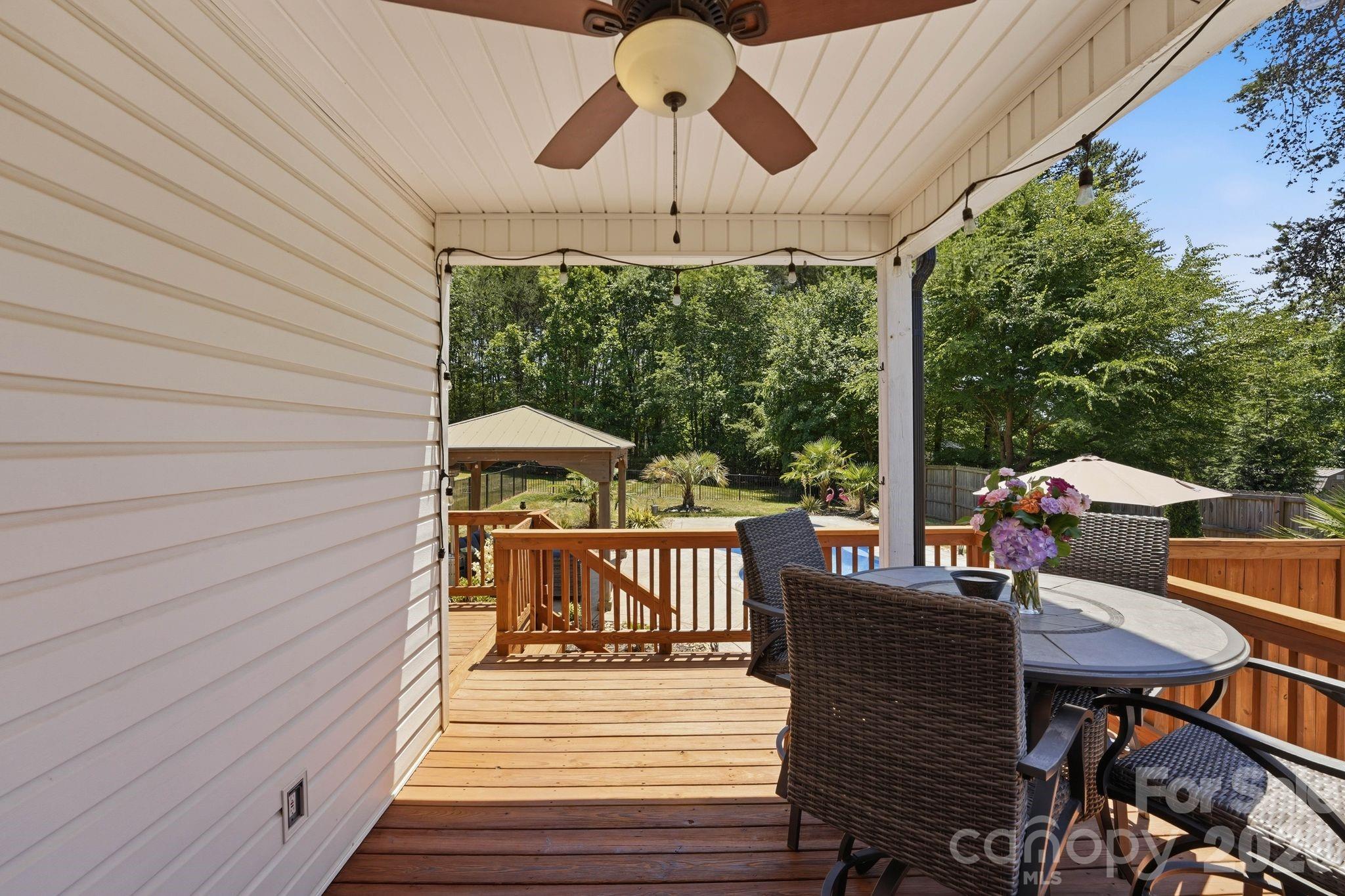 Stutts Cove - Residential