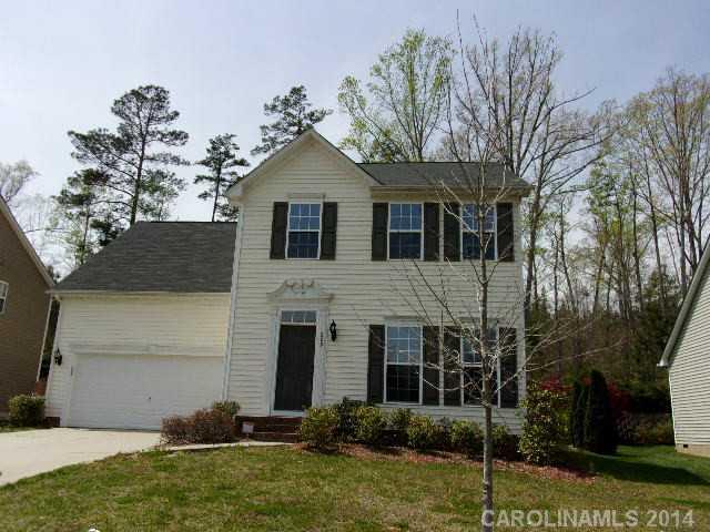 Beautiful home with a formal dining room, gourmet kitchen with granite countertops, stainless steel appliances, gas log fireplace in great room. Large open bonus room. Private backyard with deck. Fantastic location and schools! Just minutes from the Ballantyne area, shopping, & restaurants