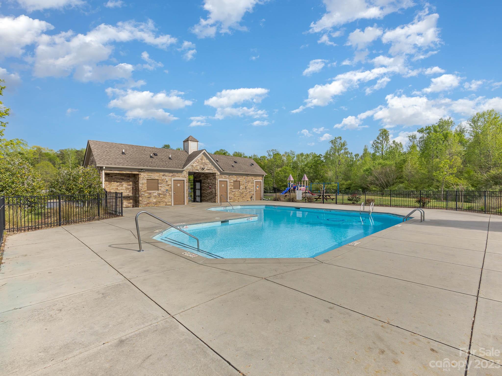 Norwood Ridge - Residential