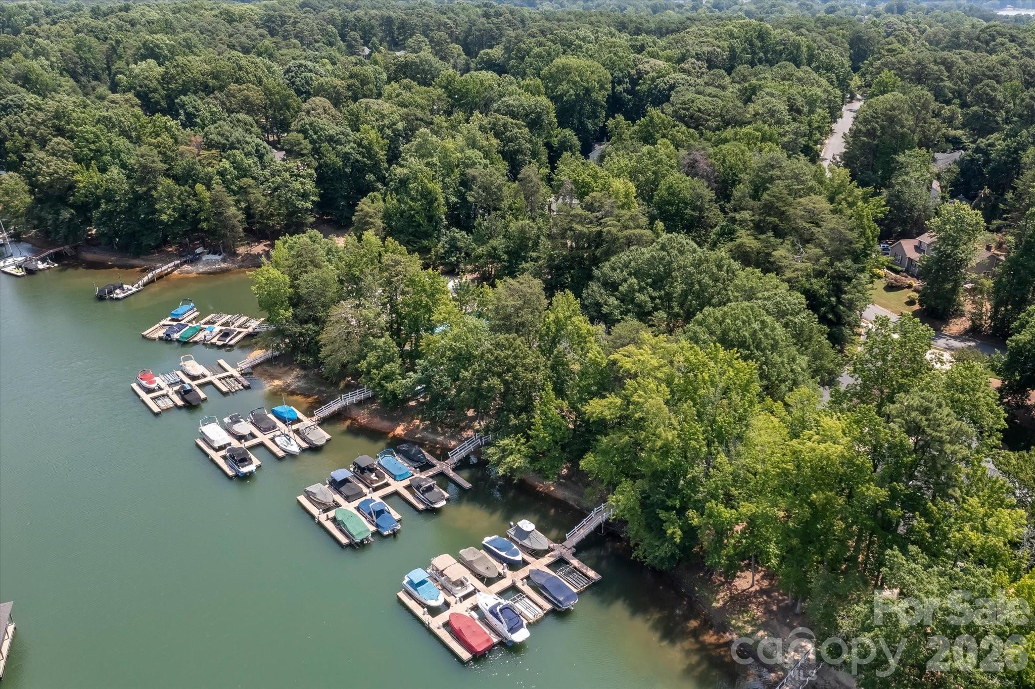 Pine Isle - Residential