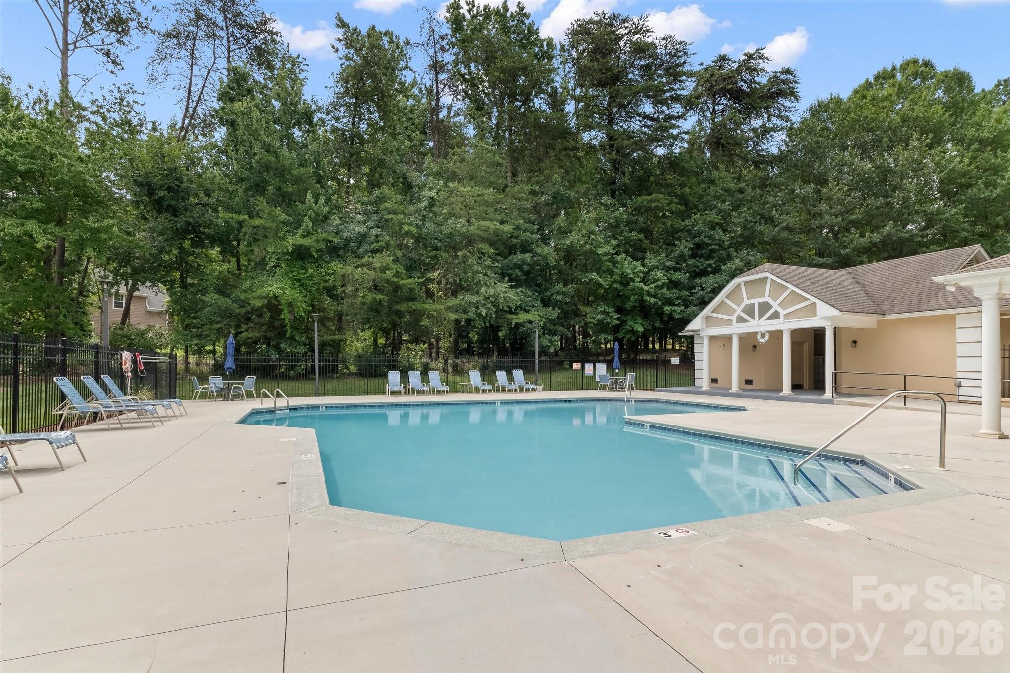 Pine Isle - Residential