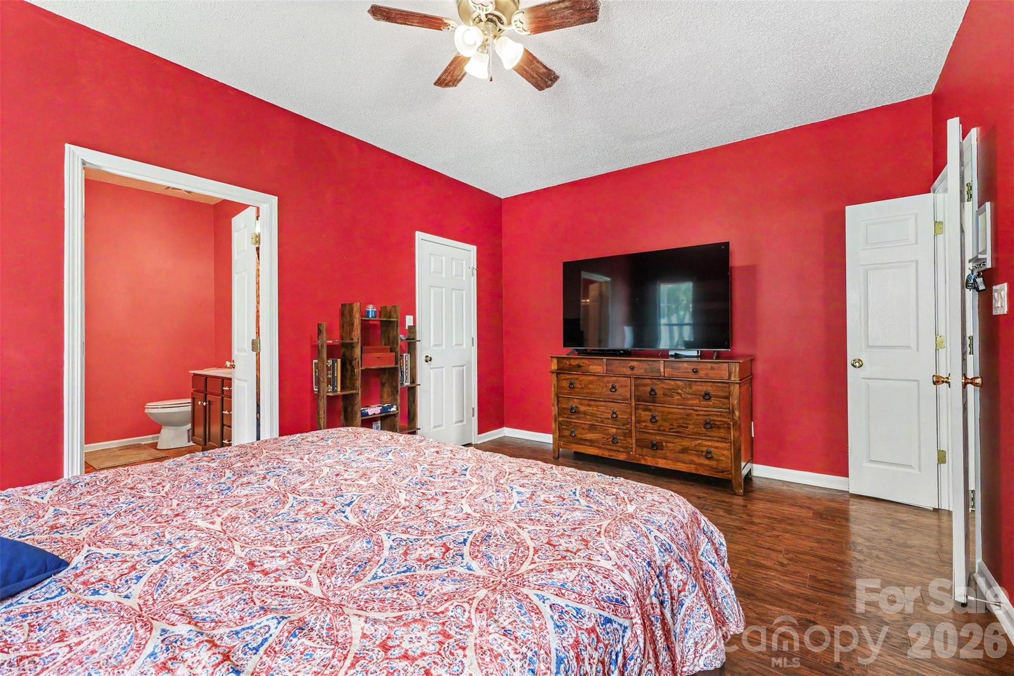 Laurel Ridge - Residential